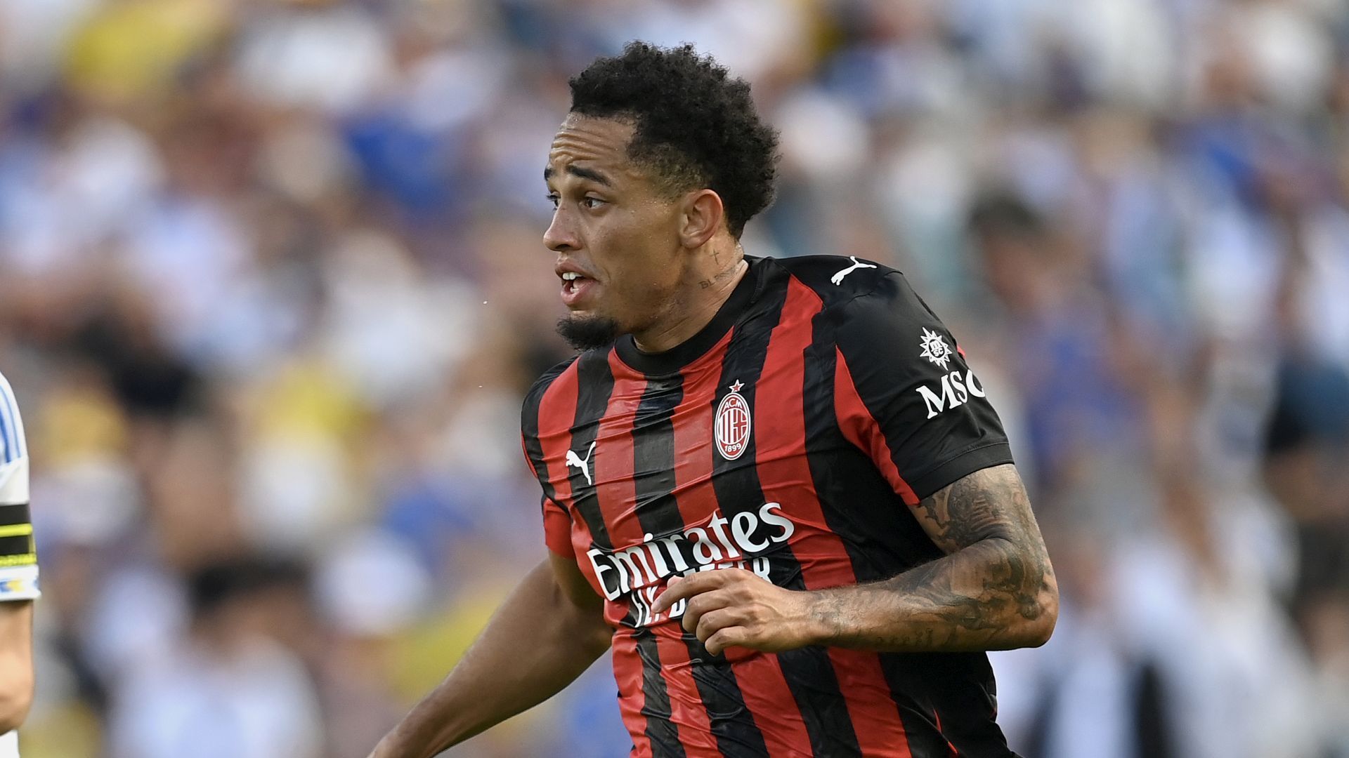 Leeds given boost in hopes of signing AC Milan forward as €15m offer from Serie A side rejected