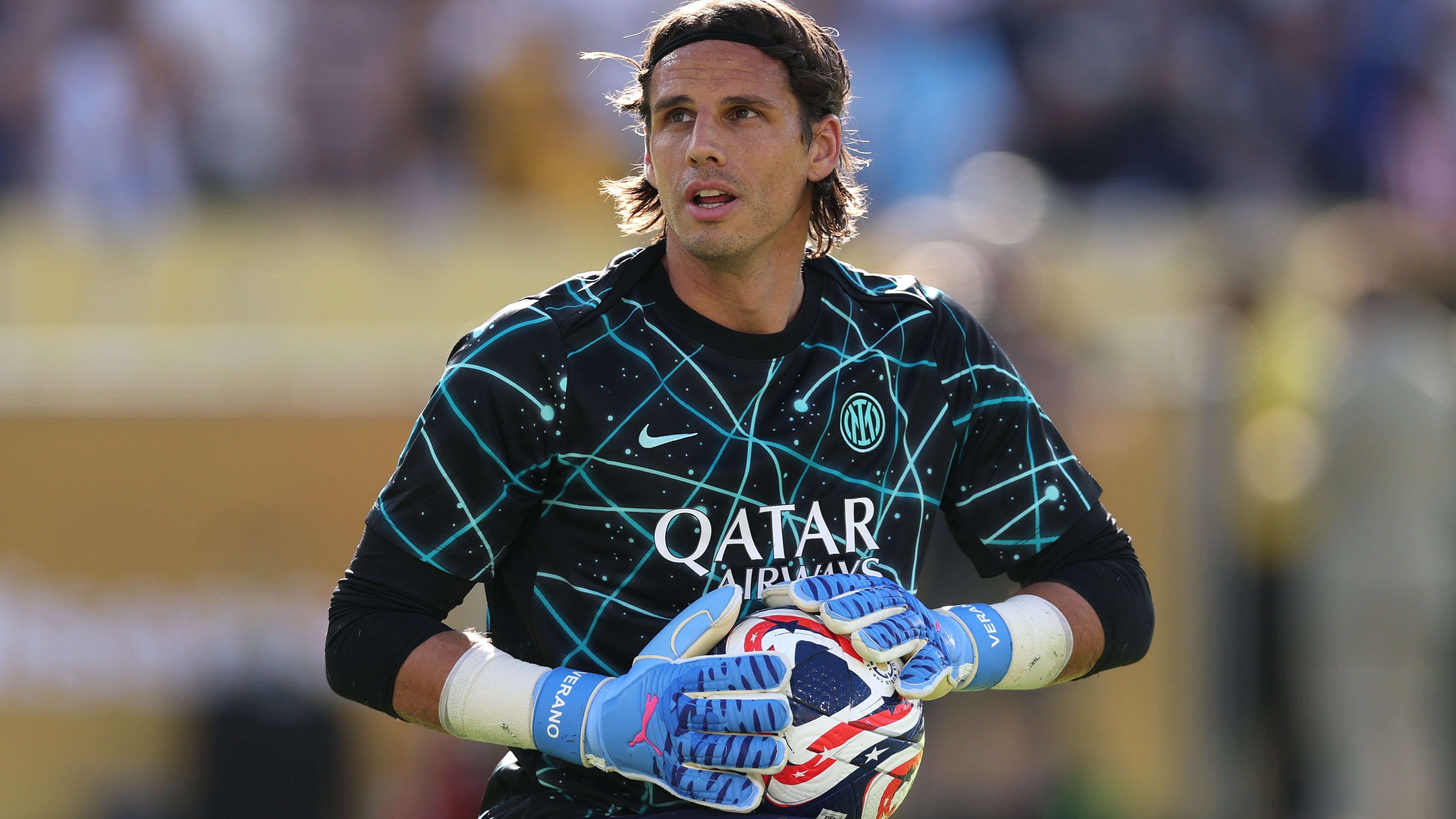 Yann Sommer's long-term replacement? Inter rival Man Utd and open talks to sign young Belgian goalkeeper Senne Lammens in €20m deal