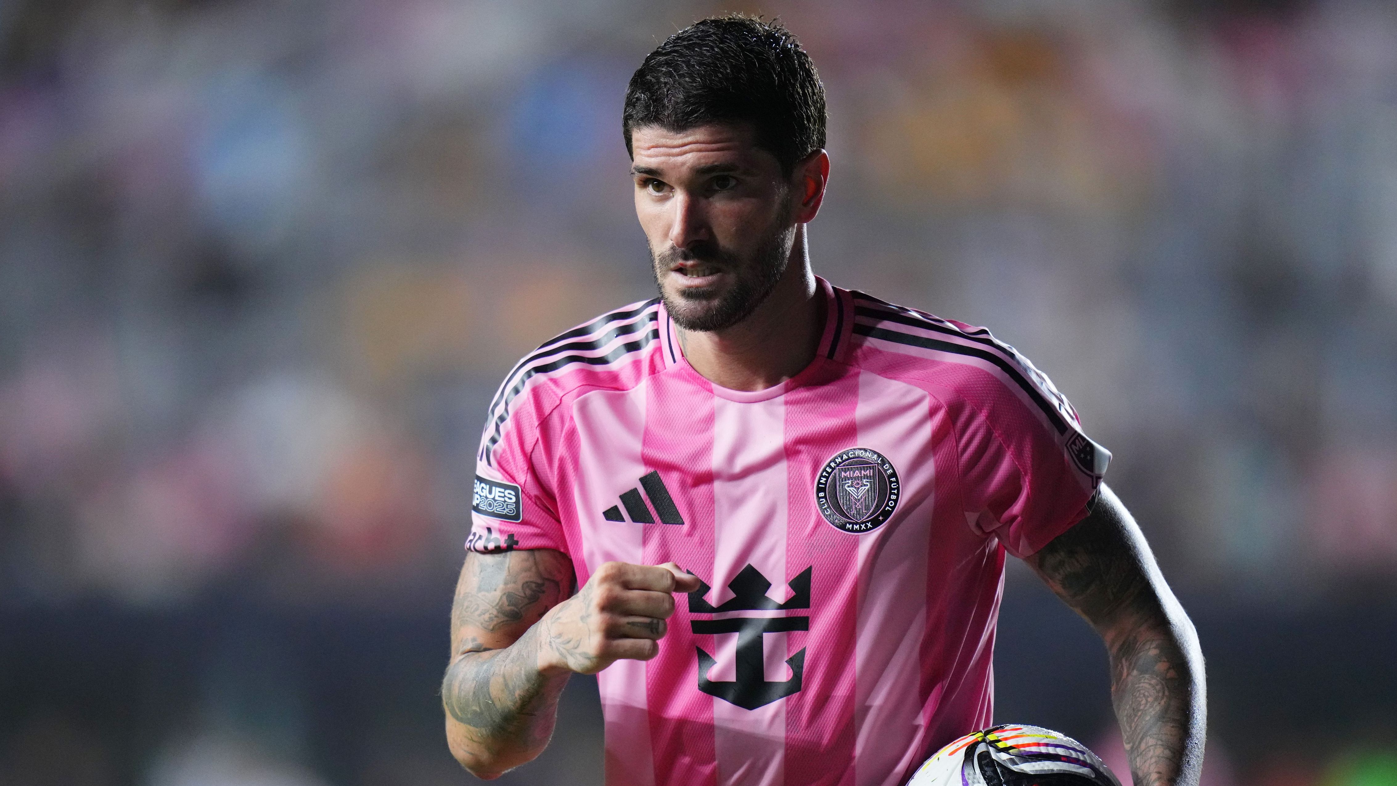 Inter Miami player ratings vs Tigres: Javier Mascherano sent off as Lionel Messi-less Herons advance thanks to two Luis Suarez penalties, reach Leagues Cup semifinals