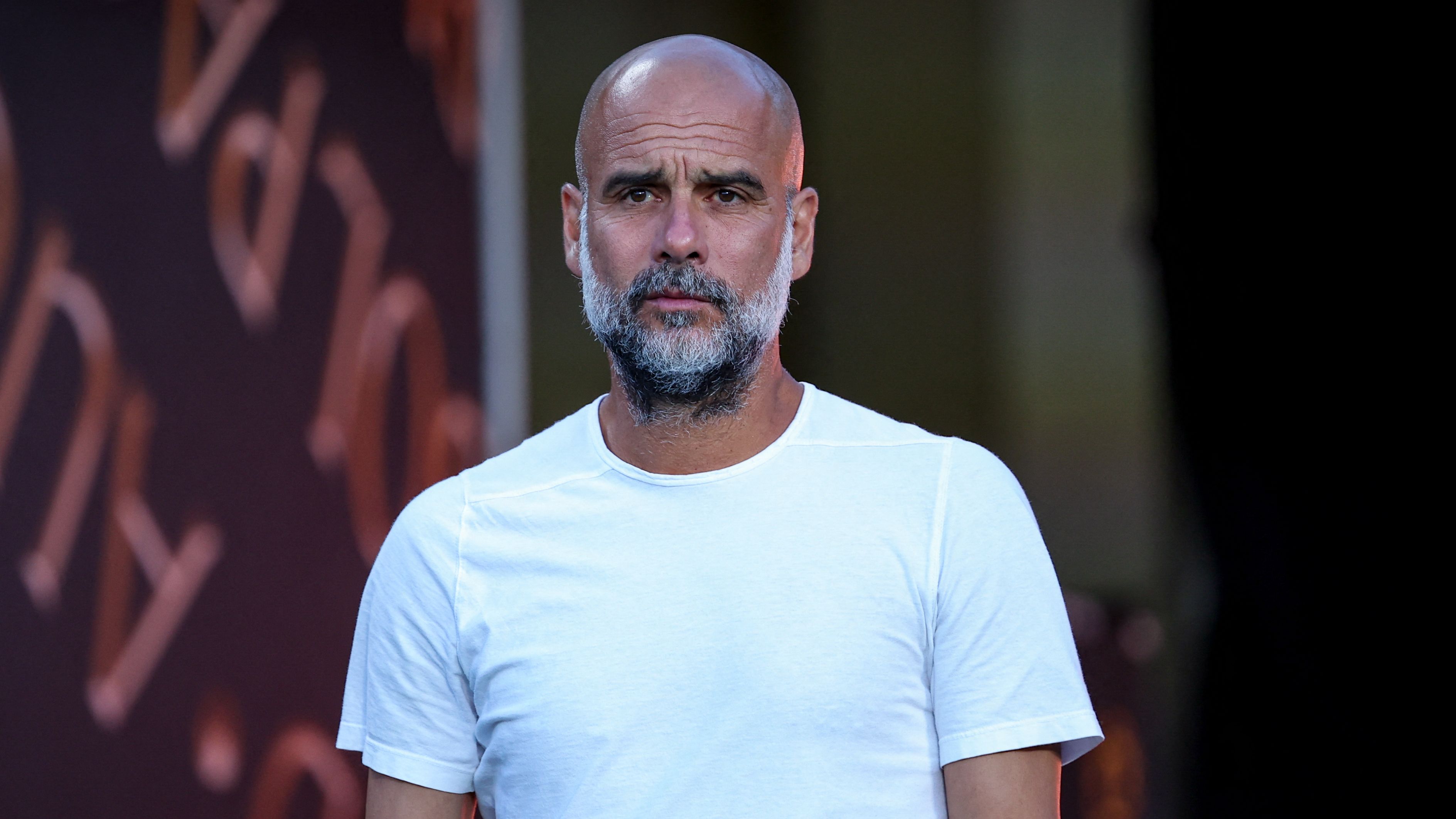 "لا يزال أفضل لاعب في العالم" - يكشف بيب جوارديولا أن رودري متاح لمباراة مانشستر سيتي ضد توتنهام لكنه يعترف بأنه يجب التعامل مع حامل الكرة الذهبية بعناية