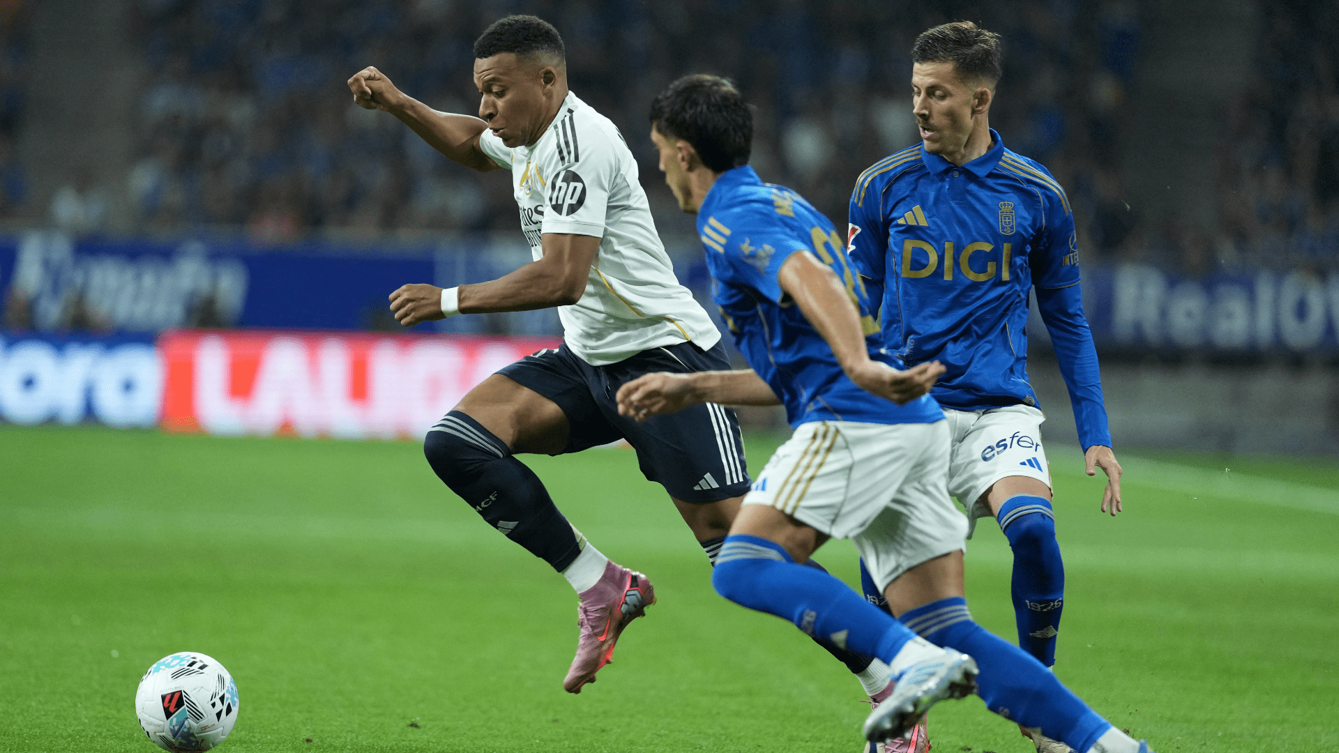 تقييمات لاعبي ريال مدريد ضد ريال أوفييدو: كيليان مبابي الساحر يحمل البلانكوس مرة أخرى قبل أن يُظهر فينيسيوس جونيور الصدئ لرودريجو كيف يتم الأمر في العرض المتأخر