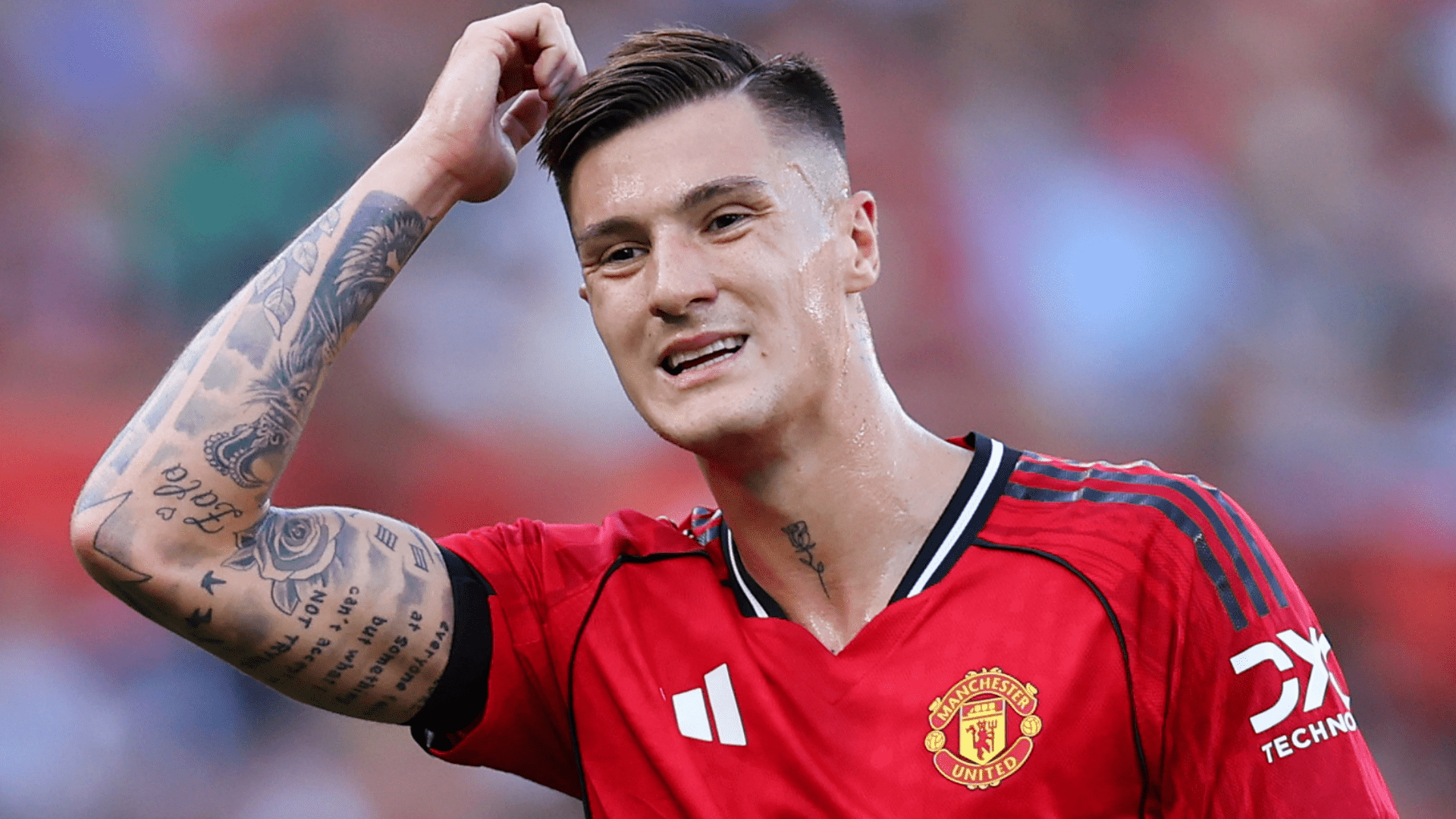 'He's nowhere near' - Gary Neville delivers brutal Benjamin Sesko verdict as Man Utd boss Ruben Amorim faces selection 'problem'