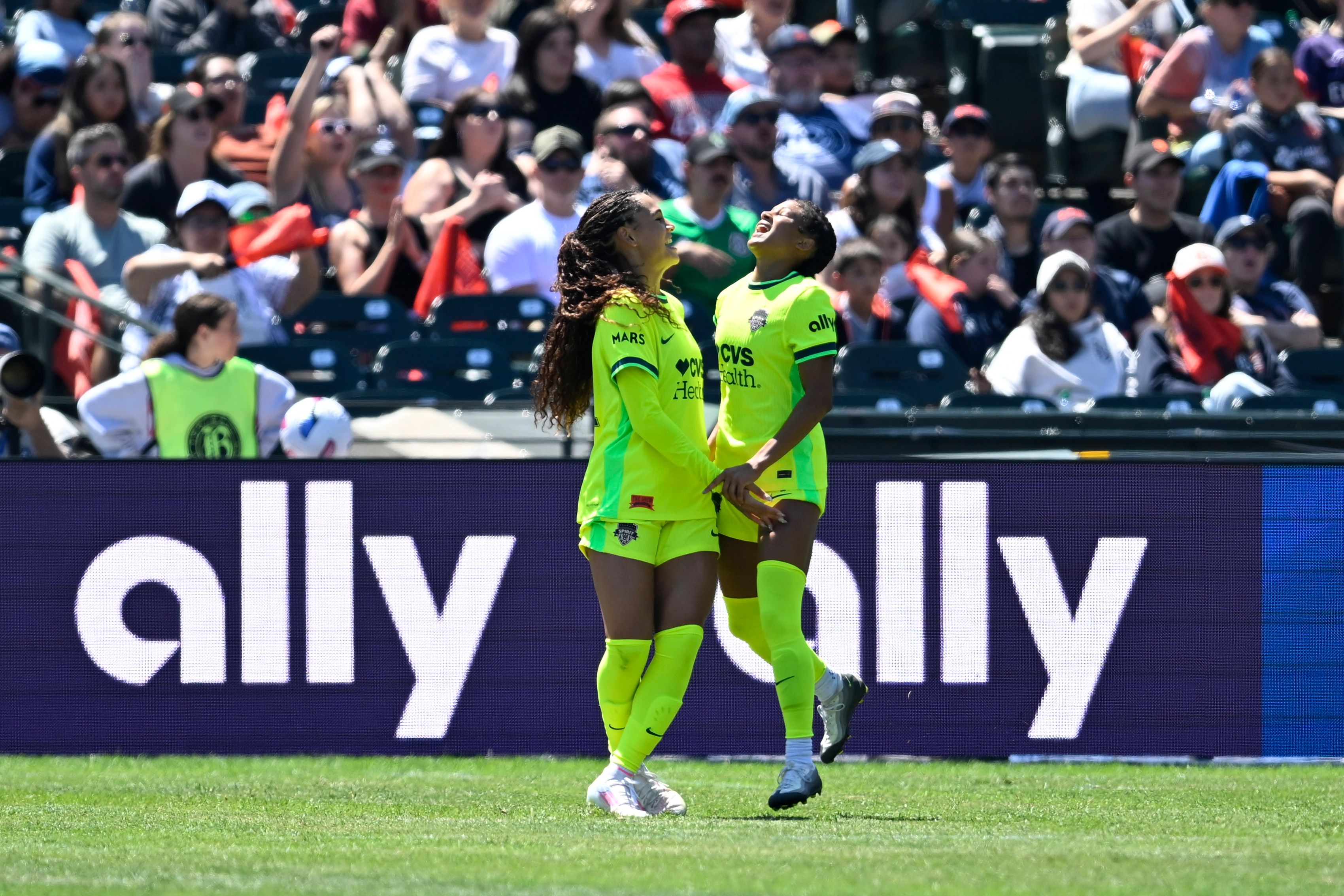 NWSL Power Rankings: Record-breaking weekend for Bay FC, plus scoring mayhem across league shakes up standings