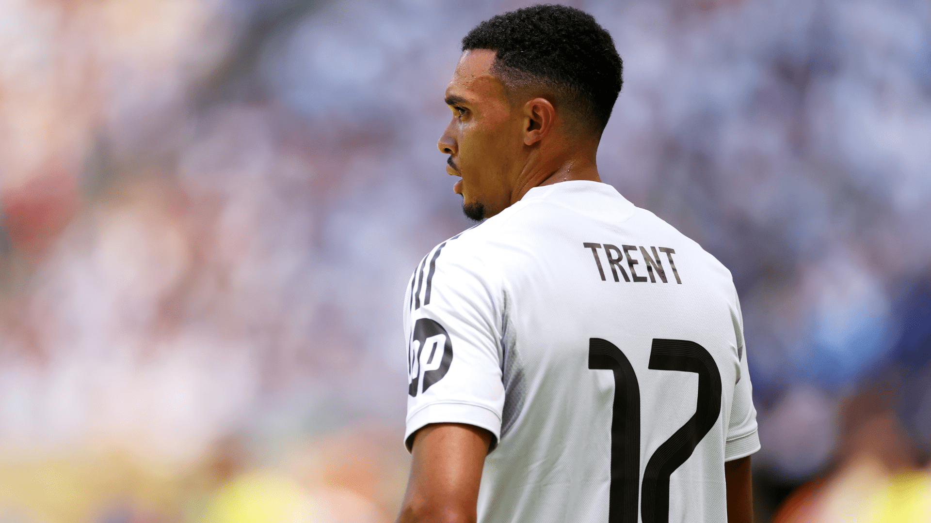 كشف: رد ريال مدريد على الحديث المفاجئ عن انتقال ترينت ألكسندر أرنولد، حيث أثار مدافع ليفربول السابق شائعات مبكرة عن رحيله