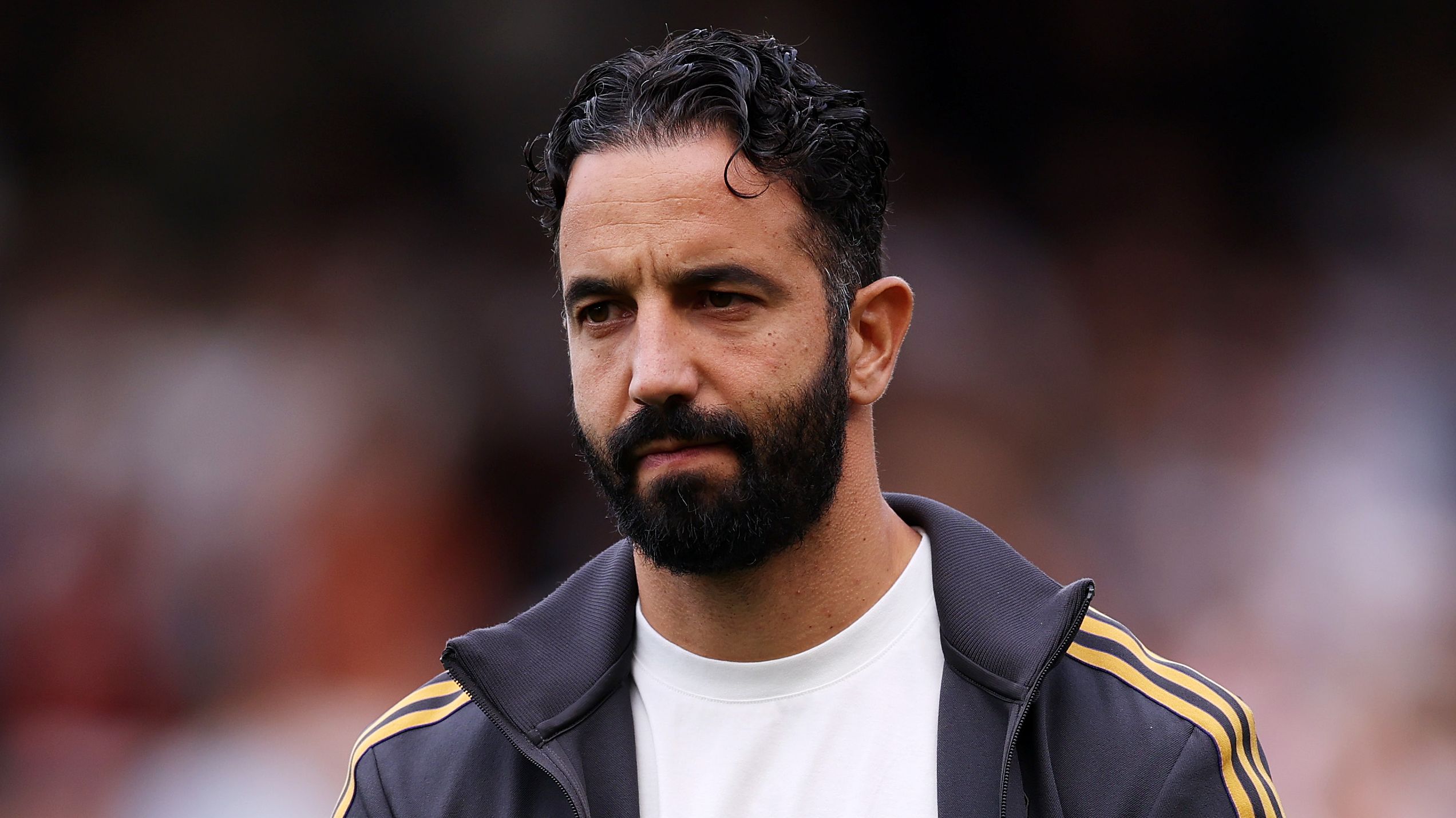 "النظام هو المشكلة" - لاعب خط الوسط السابق في الدوري الإنجليزي الممتاز يشن هجومًا لاذعًا على روبن أموريم ويلقي باللوم على المدرب في التراجع السريع لمانشستر يونايتد