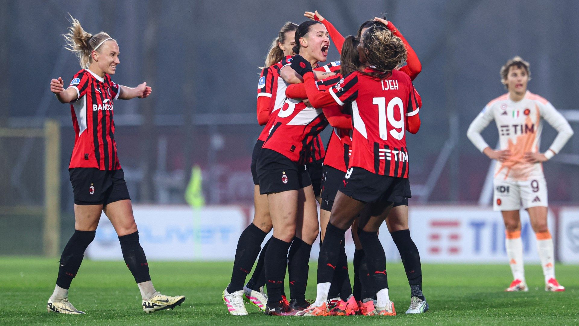 'We deserve that' - Inside AC Milan's Ajax-inspired women's project earning invitations from Barcelona & Chelsea