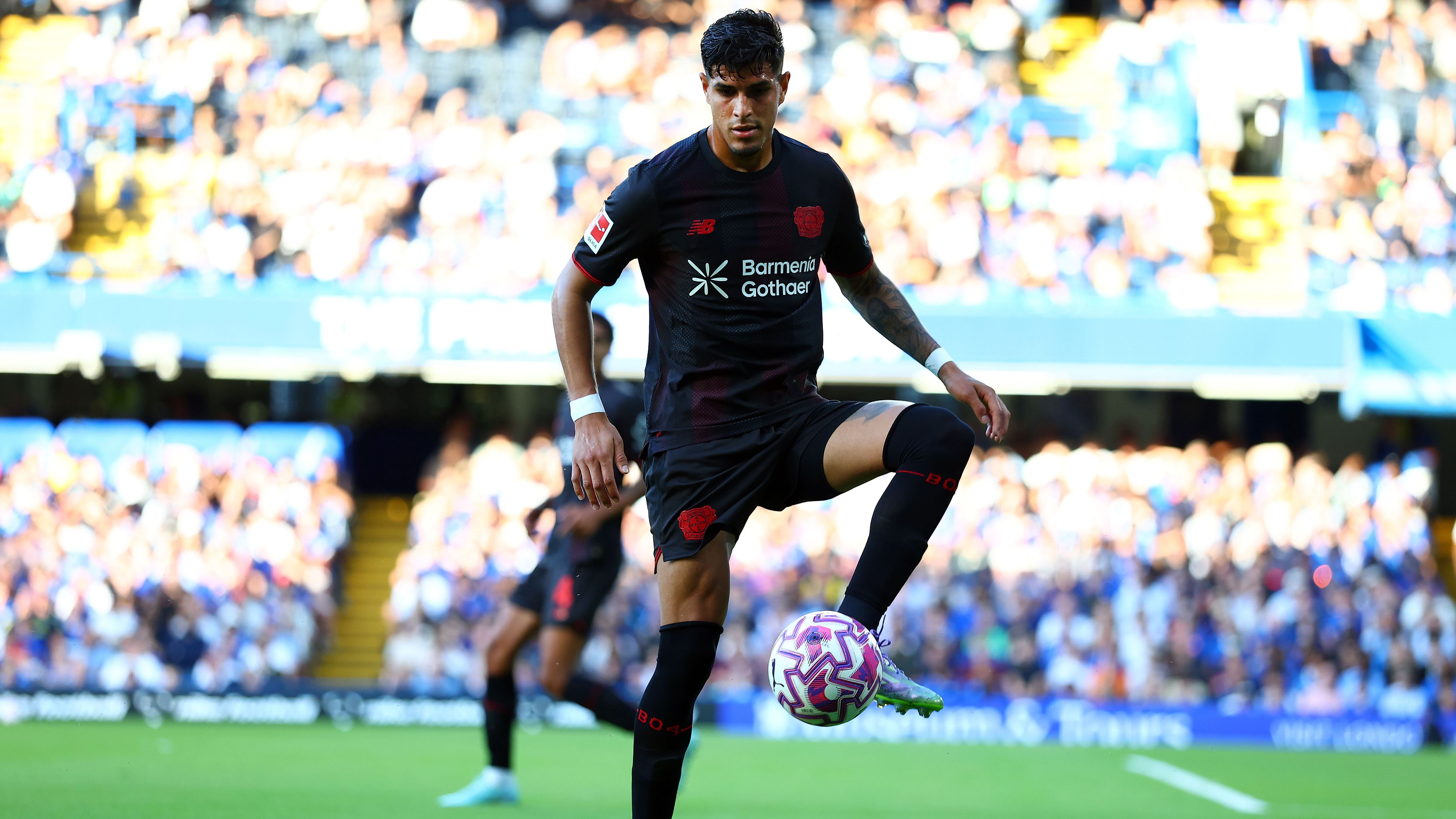 Arsenal take massive step closer to signing Bayer Leverkusen star Piero Hincapie