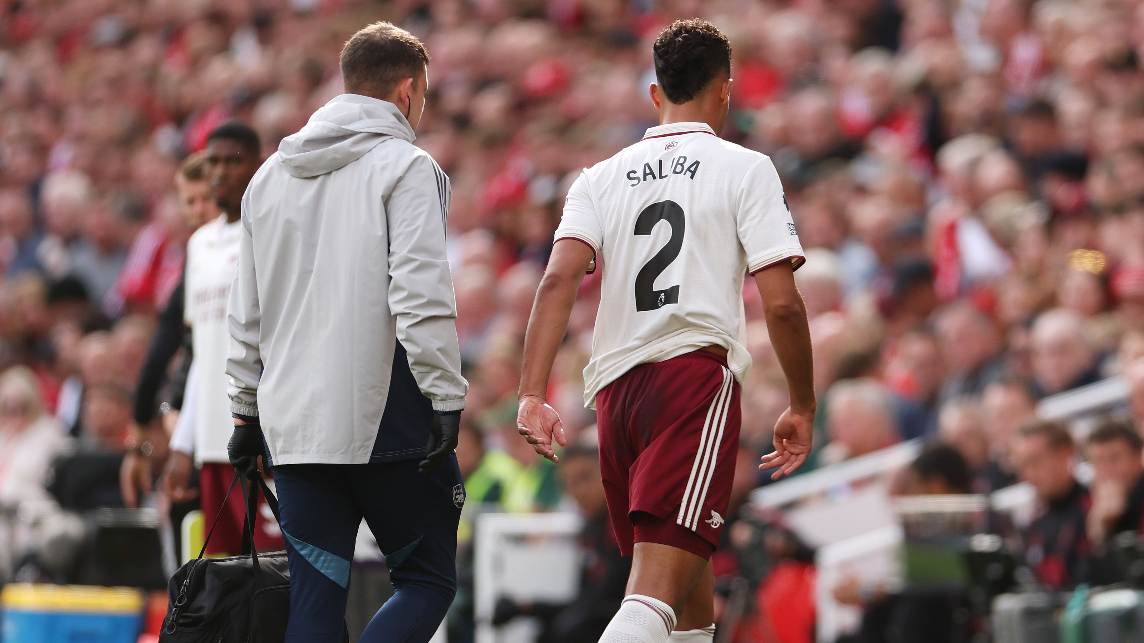 Arsenal player ratings vs Liverpool: Viktor Gyokeres goes missing again as Gunners suffer huge William Saliba injury blow in Anfield defeat