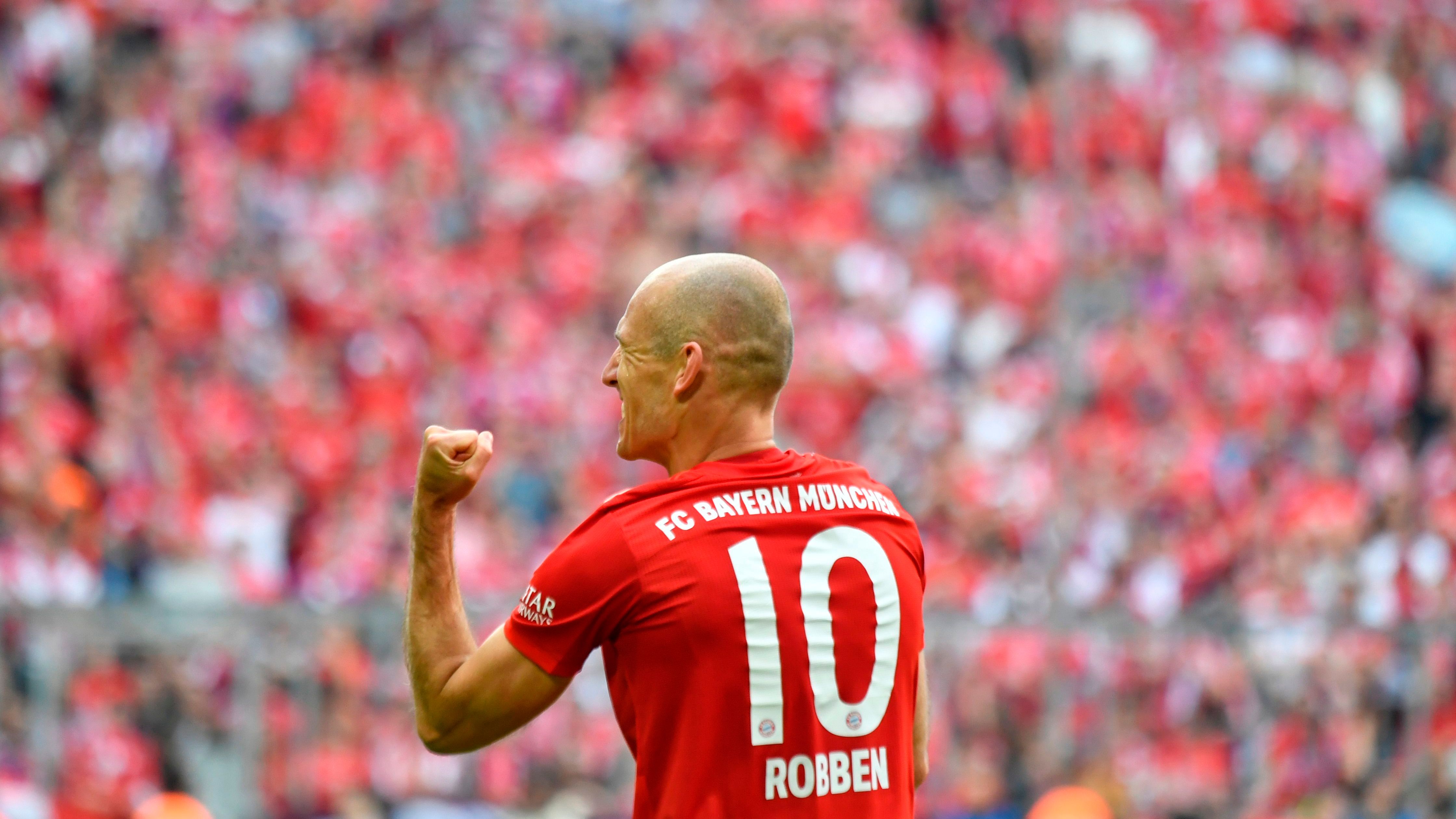Arjen Robben has a new sport! Ex-Bayern Munich & Chelsea star follows Zlatan Ibrahimovic's footsteps and turns professional in fast-growing game