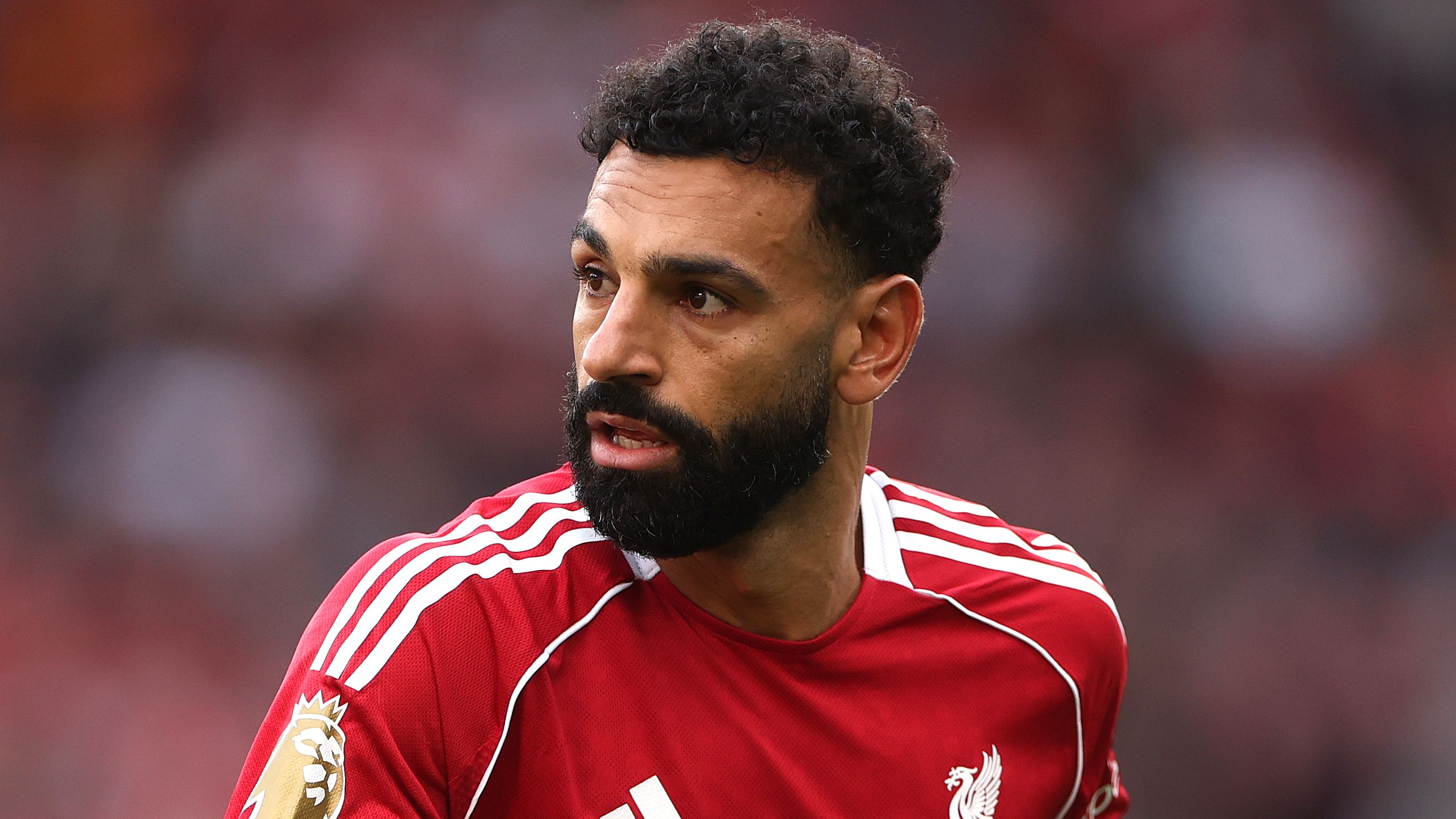 "لم أستعد لذلك" - محمد صلاح يفاجأ جمهور ليفربول خلال تكريمه الدامع لديوجو جوتا