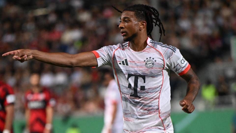 مايكل أوليس، لاعب بايرن ميونيخ، وصفه سيرج جنابري بأنه "أحد أفضل اللاعبين في العالم".
