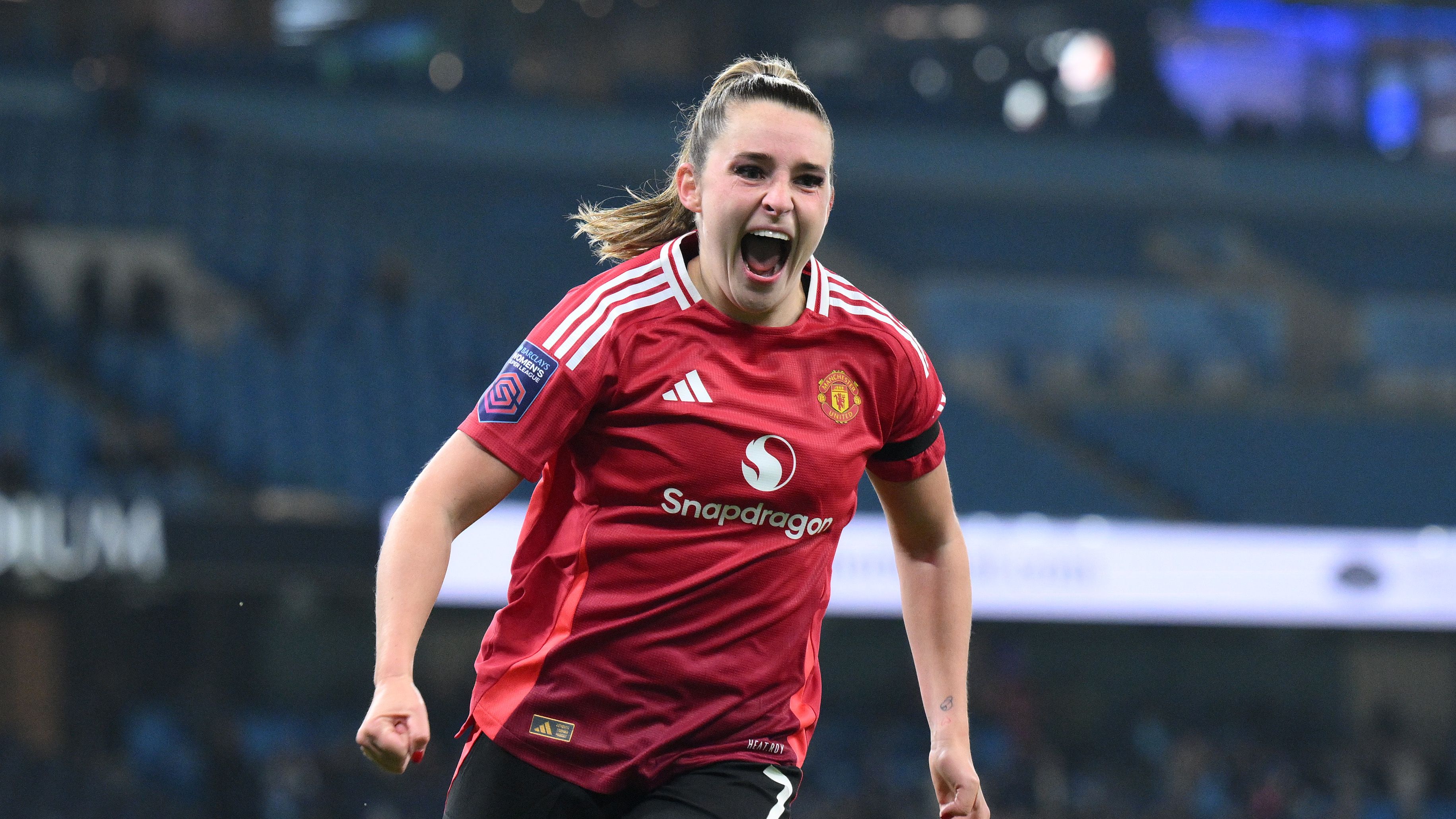 Can Arsenal, Man Utd or Man City break Chelsea's hold on the WSL and stop the Blues winning a seventh successive title?