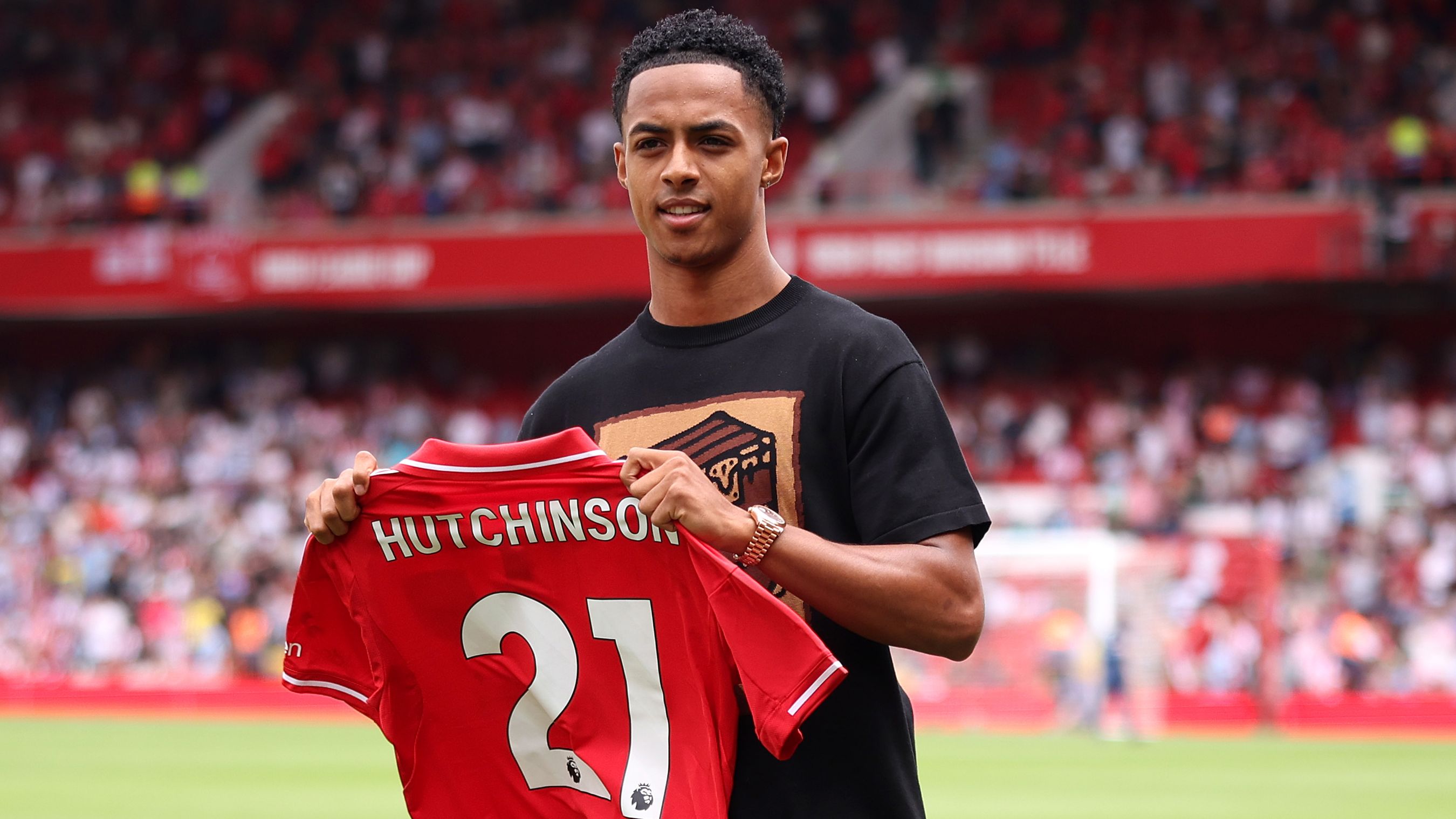 Nottingham Forest leave record signing Omari Hutchinson AND Oleksandr Zinchenko out of Europa League squad