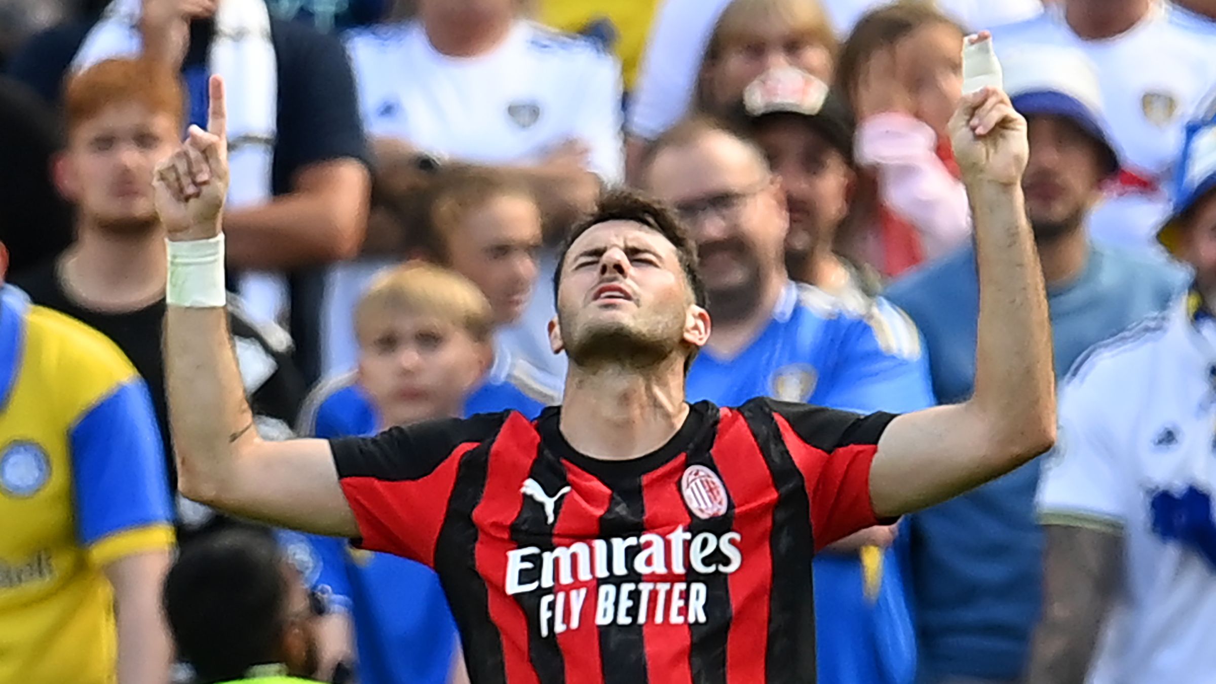 'It makes no sense!' - Santiago Gimenez's father slams AC Milan for transfer 'confusion' as €40m signing refuses Roma swap to fight for childhood dream