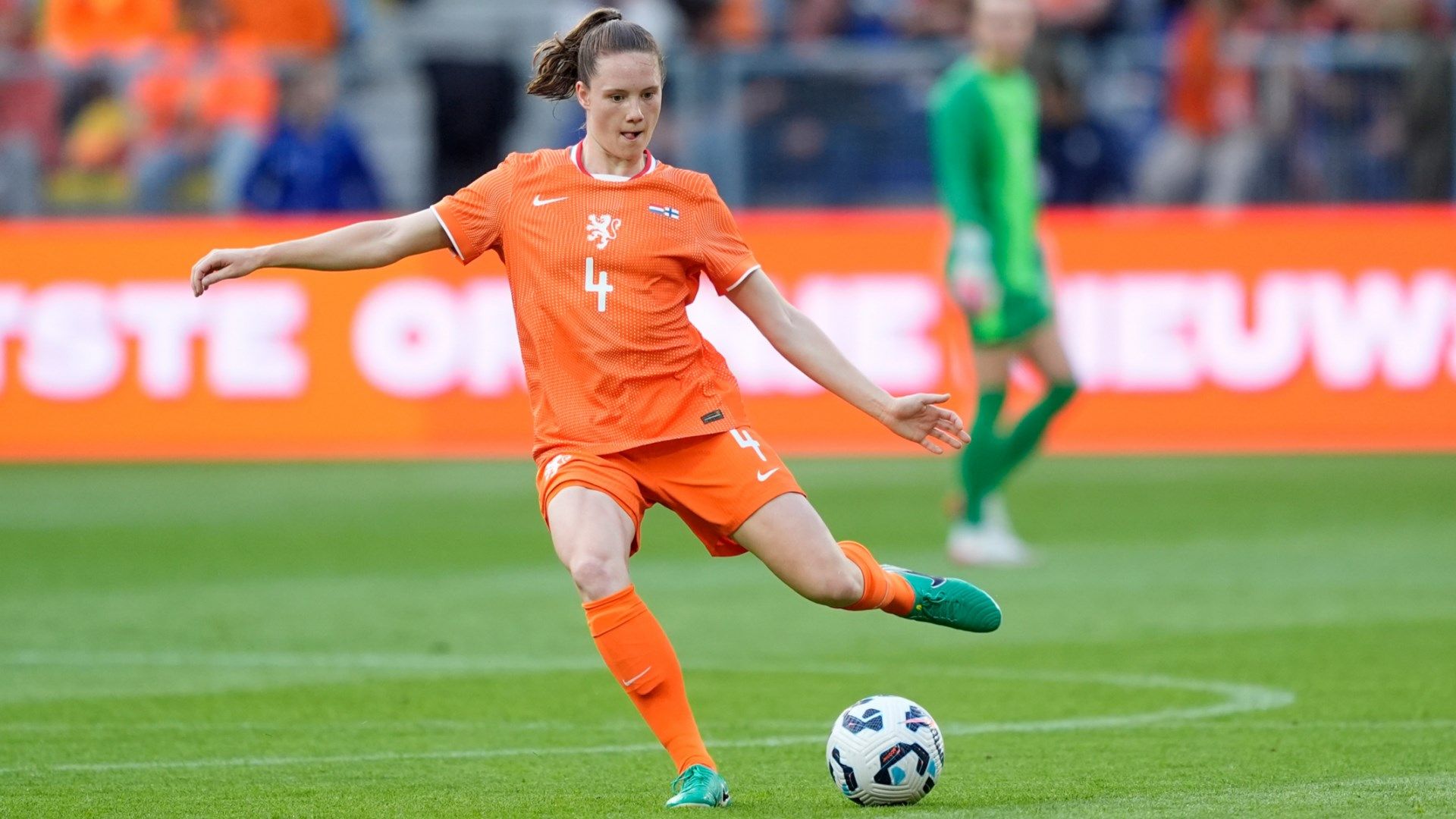 Veerle Buurman: Chelsea's 'tremendous' Dutch teenager ready to battle Millie Bright and Naomi Girma for minutes