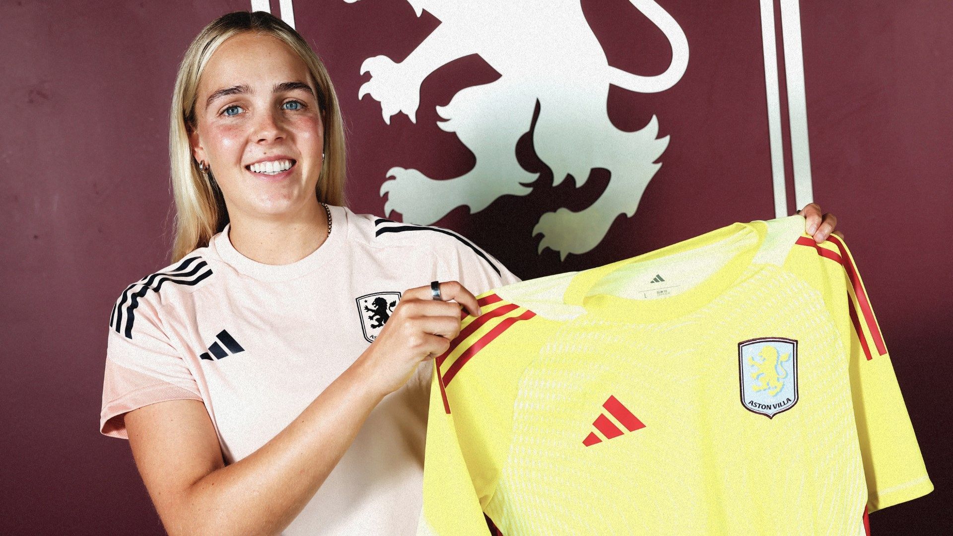 Lucy Bronze's increased competition at Chelsea, Chloe Kelly looking to lock down her Arsenal role & 10 Lionesses talking points heading into the 2025-26 WSL season