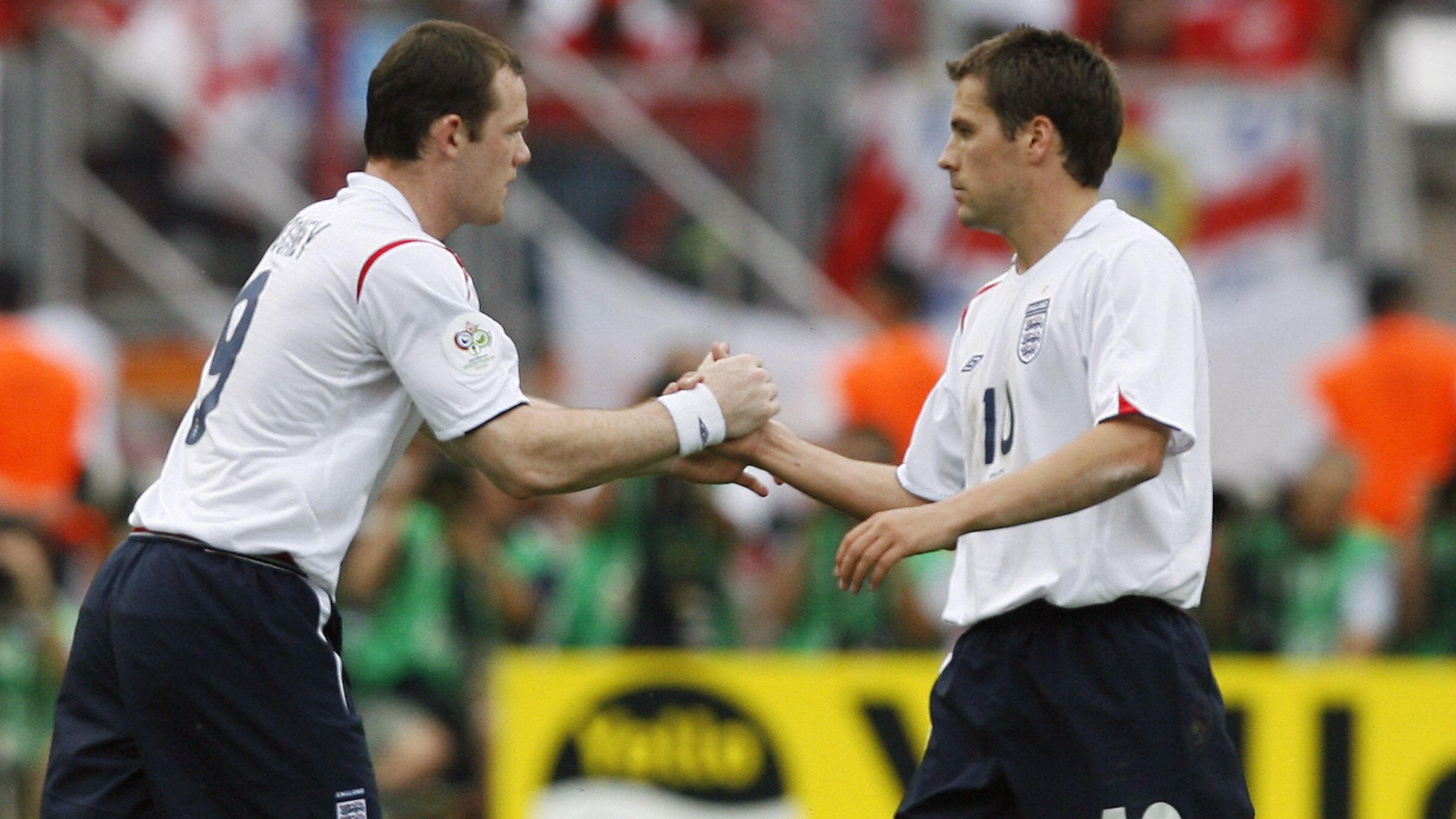 Wayne Rooney comparison provokes extraordinary rant from Michael Owen as ex-Liverpool & Real Madrid striker insists he was better than former England team-mate
