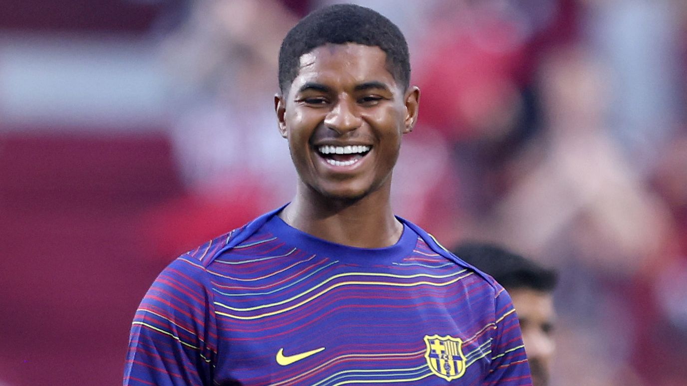 ماركوس راشفورد لديه صديق جديد! يكشف لاعب برشلونة المنضم حديثًا عن علاقة وطيدة مع النجم الإنجليزي "الهادئ" بعد سكنه بجواره في فندق.