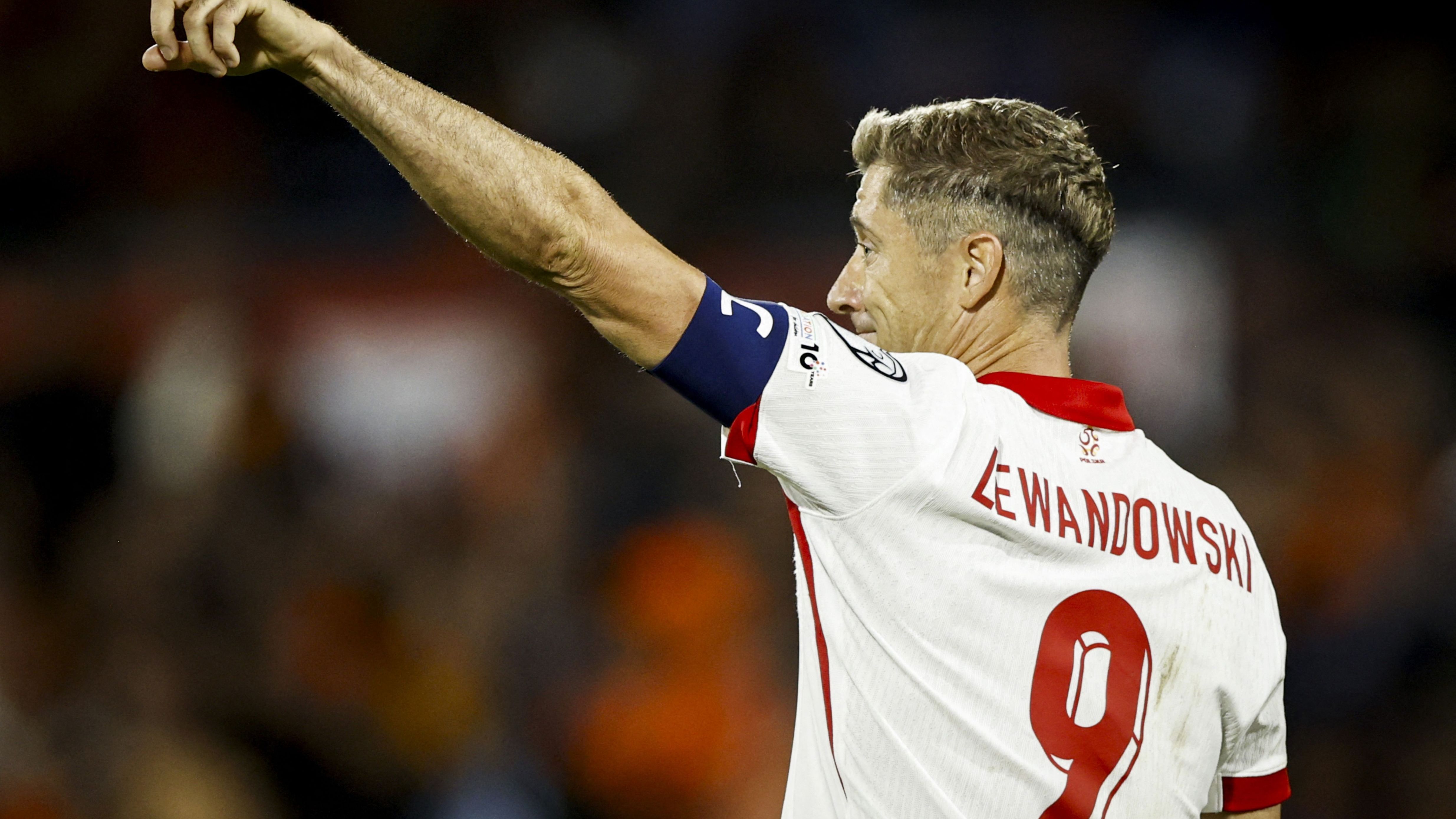 Robert Lewandowski denies he quit Poland over captaincy debacle as Barcelona striker makes return in Netherlands draw