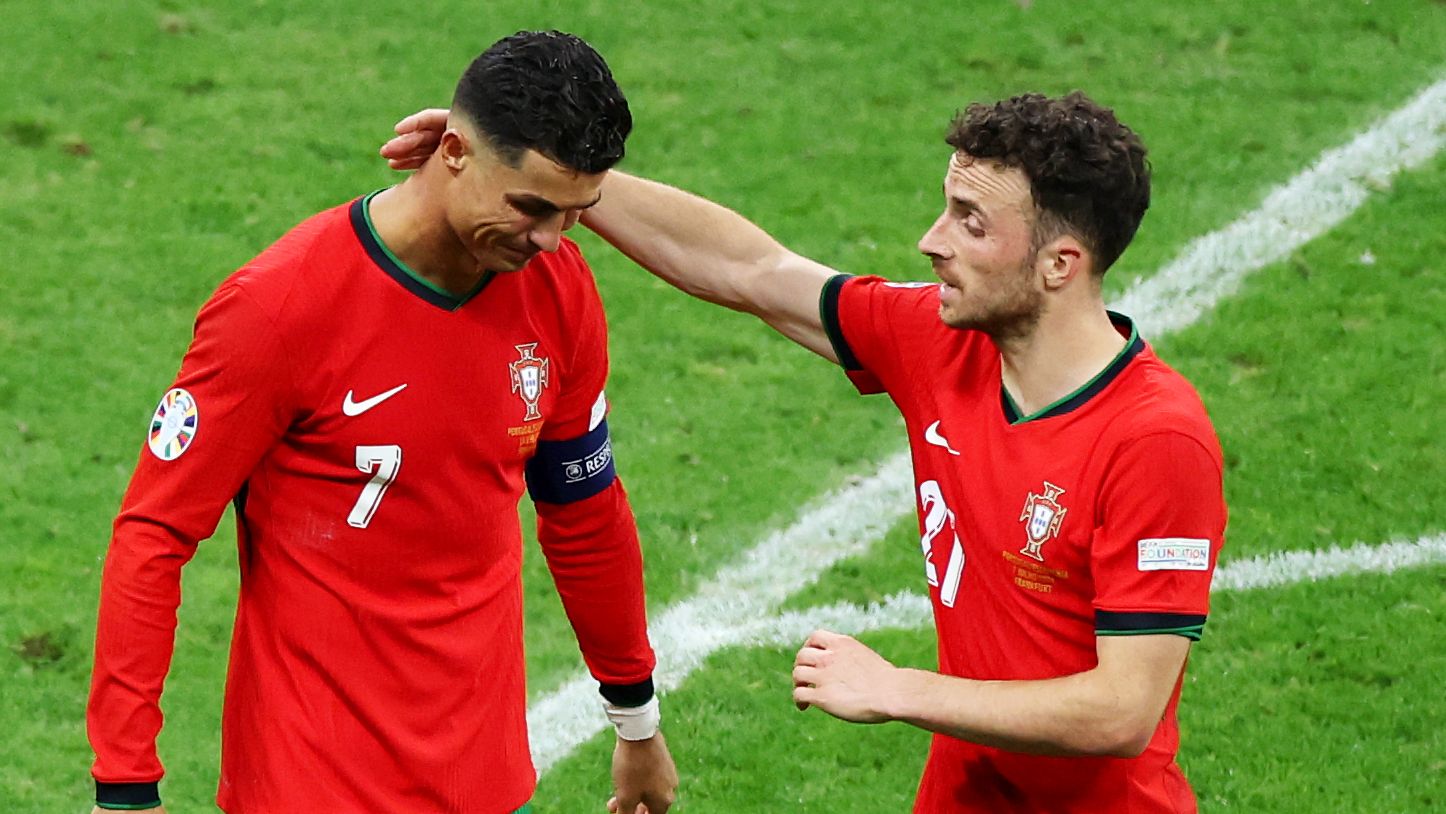 'Diogo Jota is with us' - Roberto Martinez says 'it was a sign' after Cristiano Ronaldo scores in 21st minute of Portugal's first game since tragic death of Liverpool star
