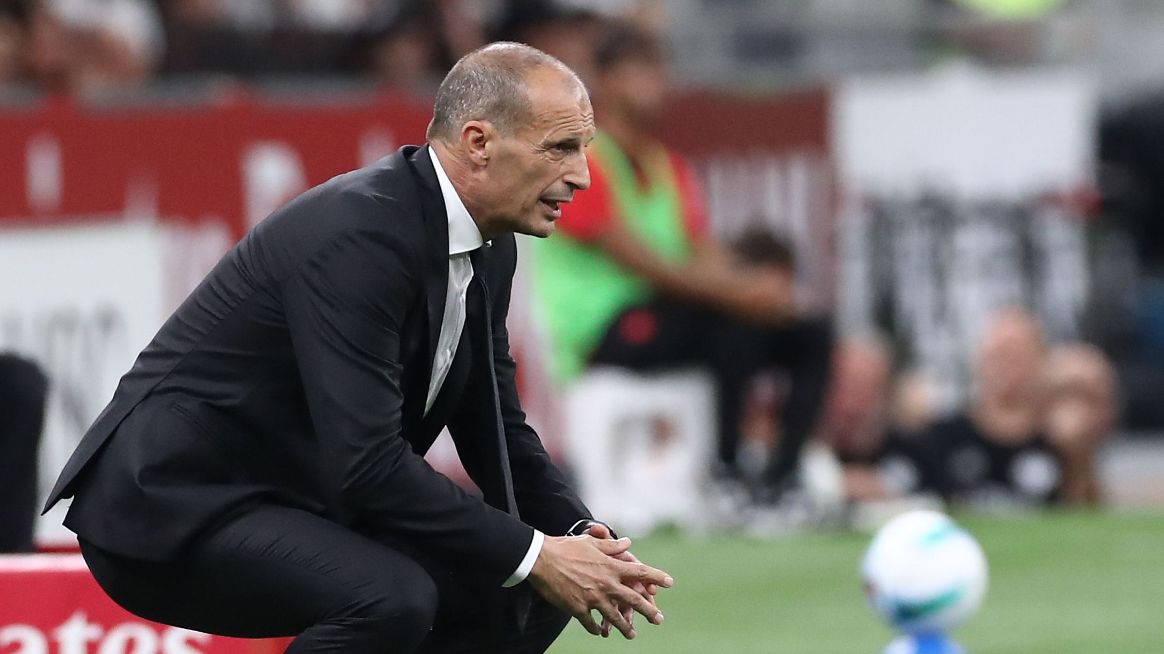 ميلان يستعد للتخلي عن لاعب خط الوسط غير المرغوب فيه حيث عرض نادي الدوري السعودي للمحترفين مضاعفة راتبه مقابل 8 ملايين يورو