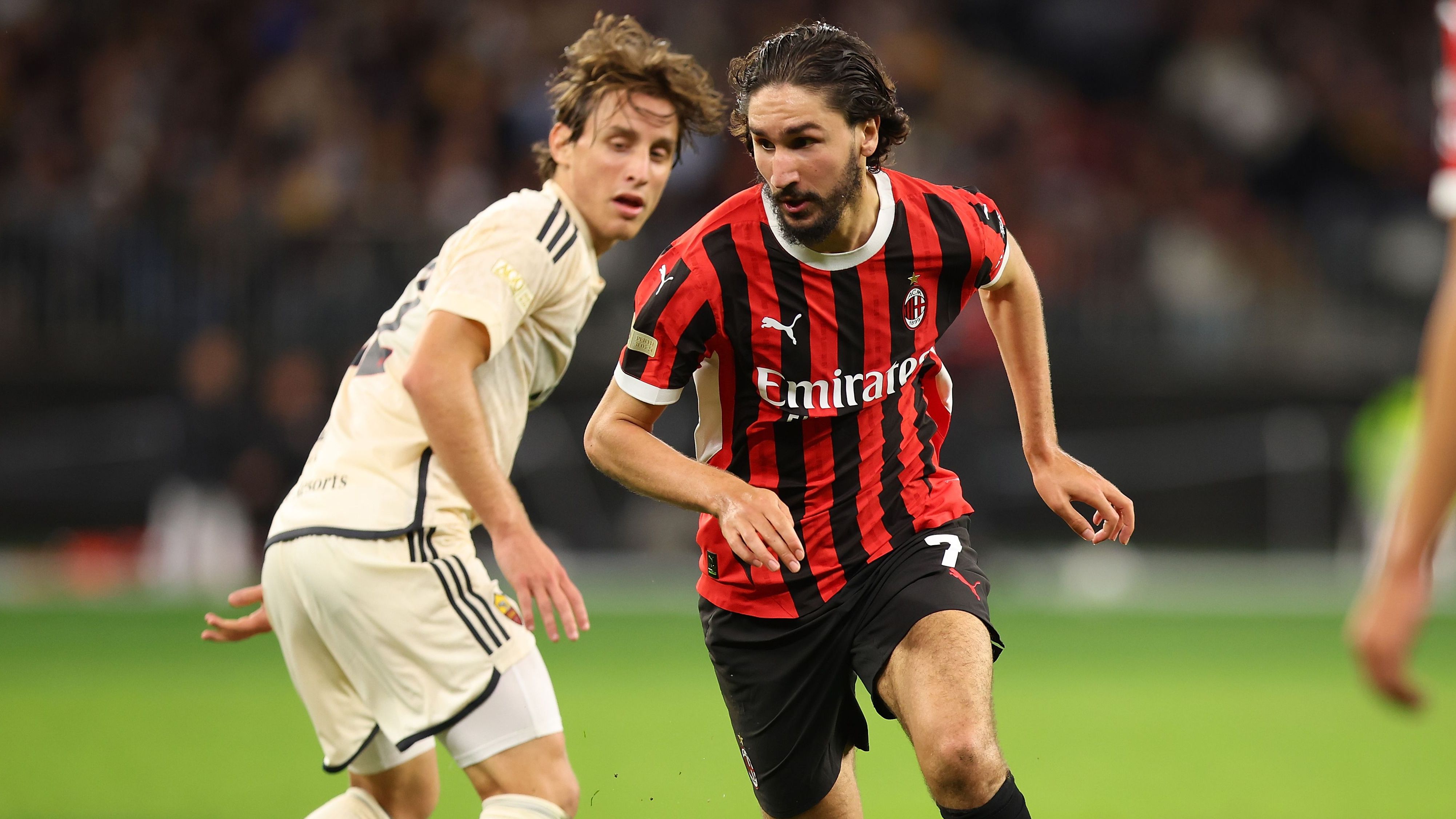 ميلان يستعد للتخلي عن لاعب خط الوسط غير المرغوب فيه حيث عرض نادي الدوري السعودي للمحترفين مضاعفة راتبه مقابل 8 ملايين يورو