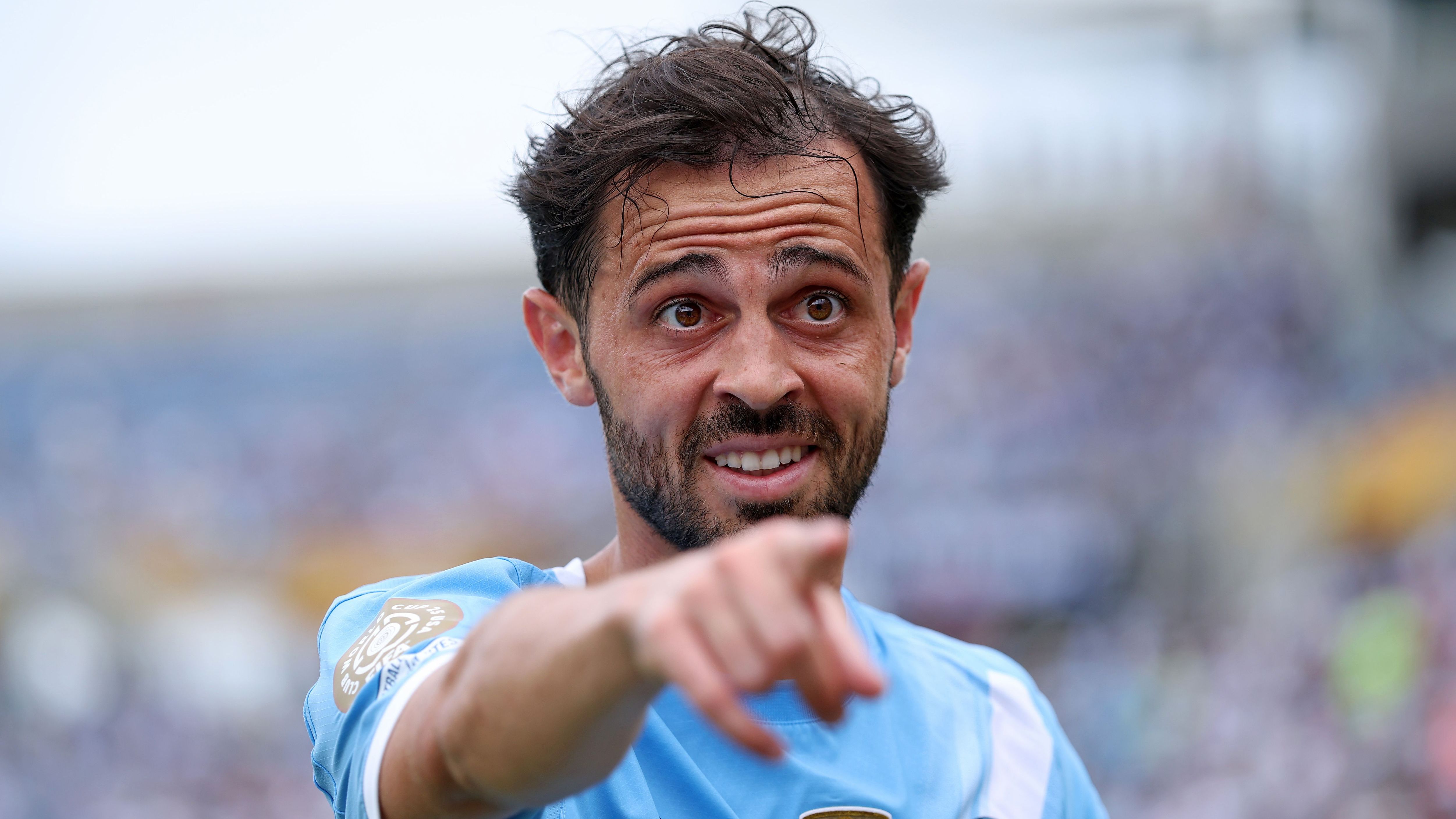 'Contract is waiting' - Bernardo Silva wanted at Benfica in January as presidential candidate outlines bold plan to sign Man City star