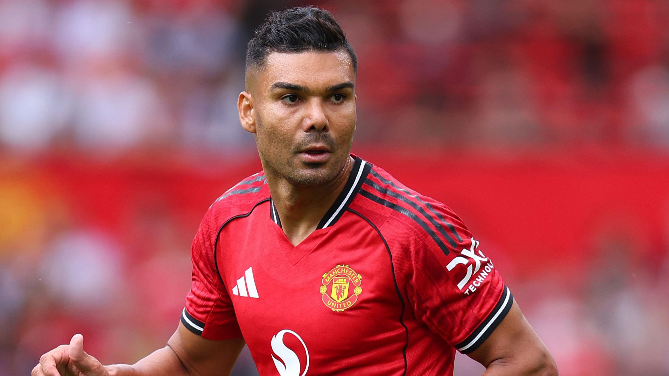 Casemiro's three closest Man Utd team-mates revealed as Red Devils veteran takes new signing 'under his wing'