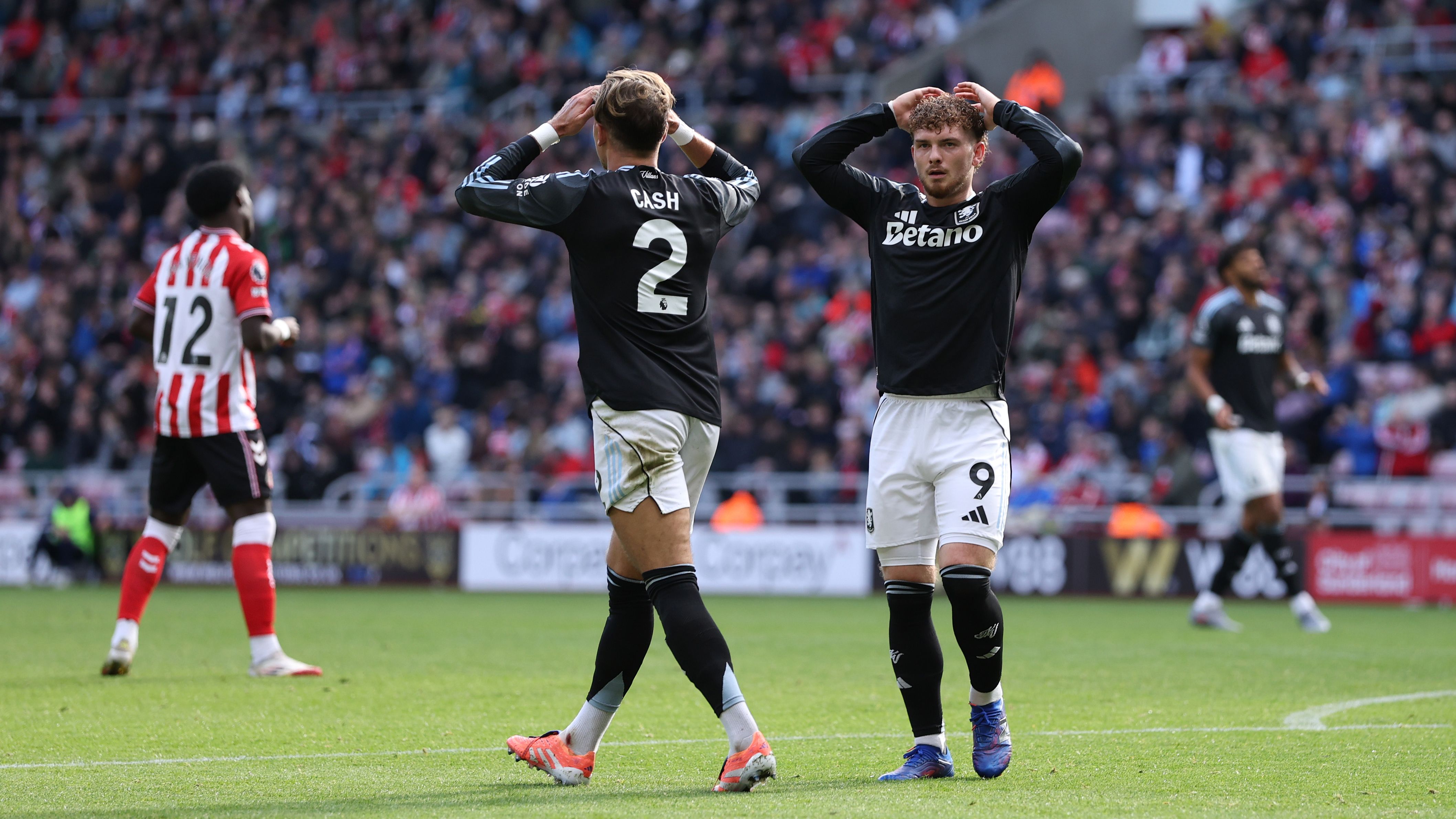 Furious Unai Emery tears into 'lazy' Aston Villa players after 'frustrating' draw with 10-man Sunderland