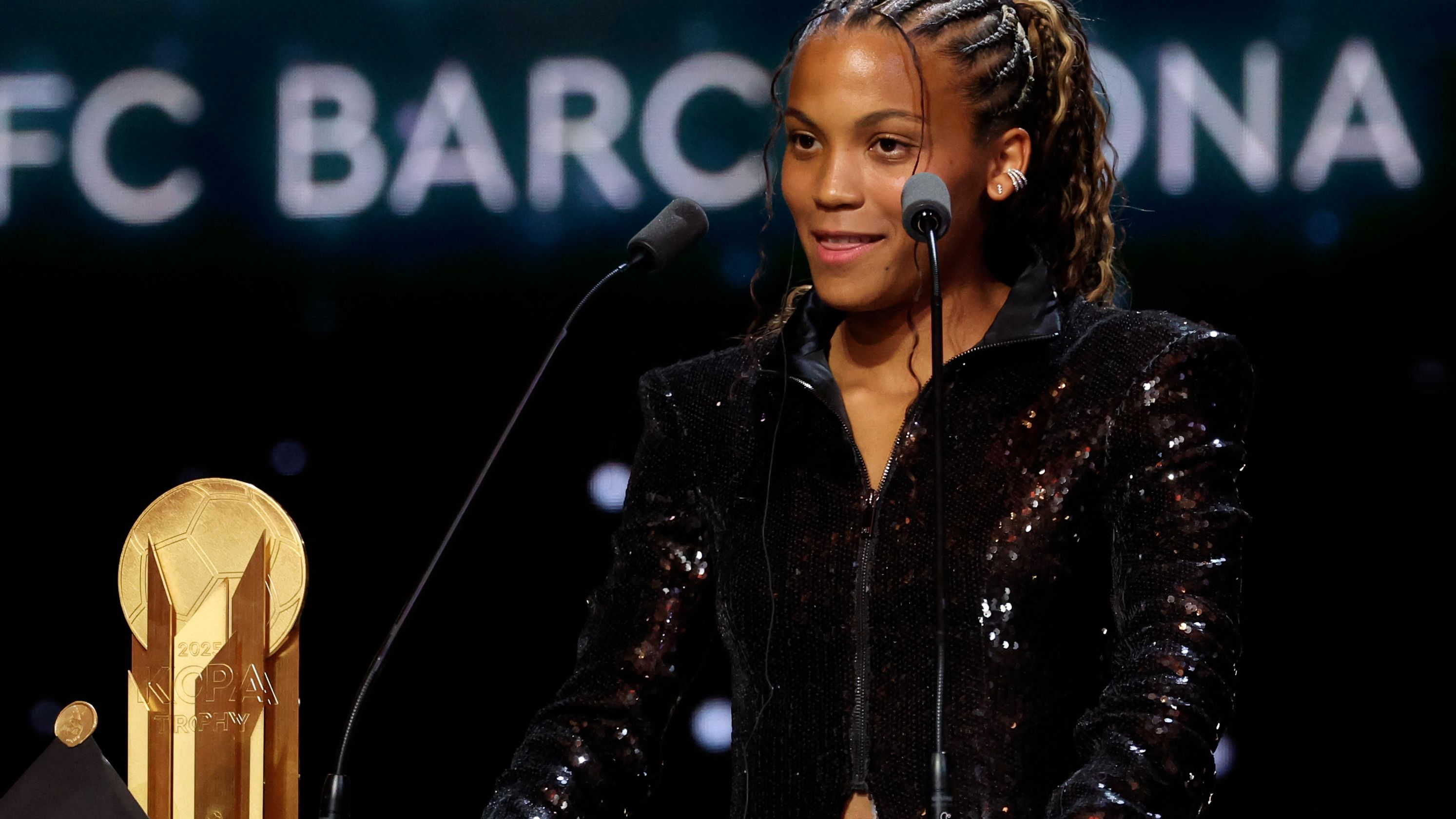 Vicky Lopez claims Women's Kopa Trophy! Barcelona & Spain sensation fends off Michelle Agyemang to be named best young player after sensational campaign