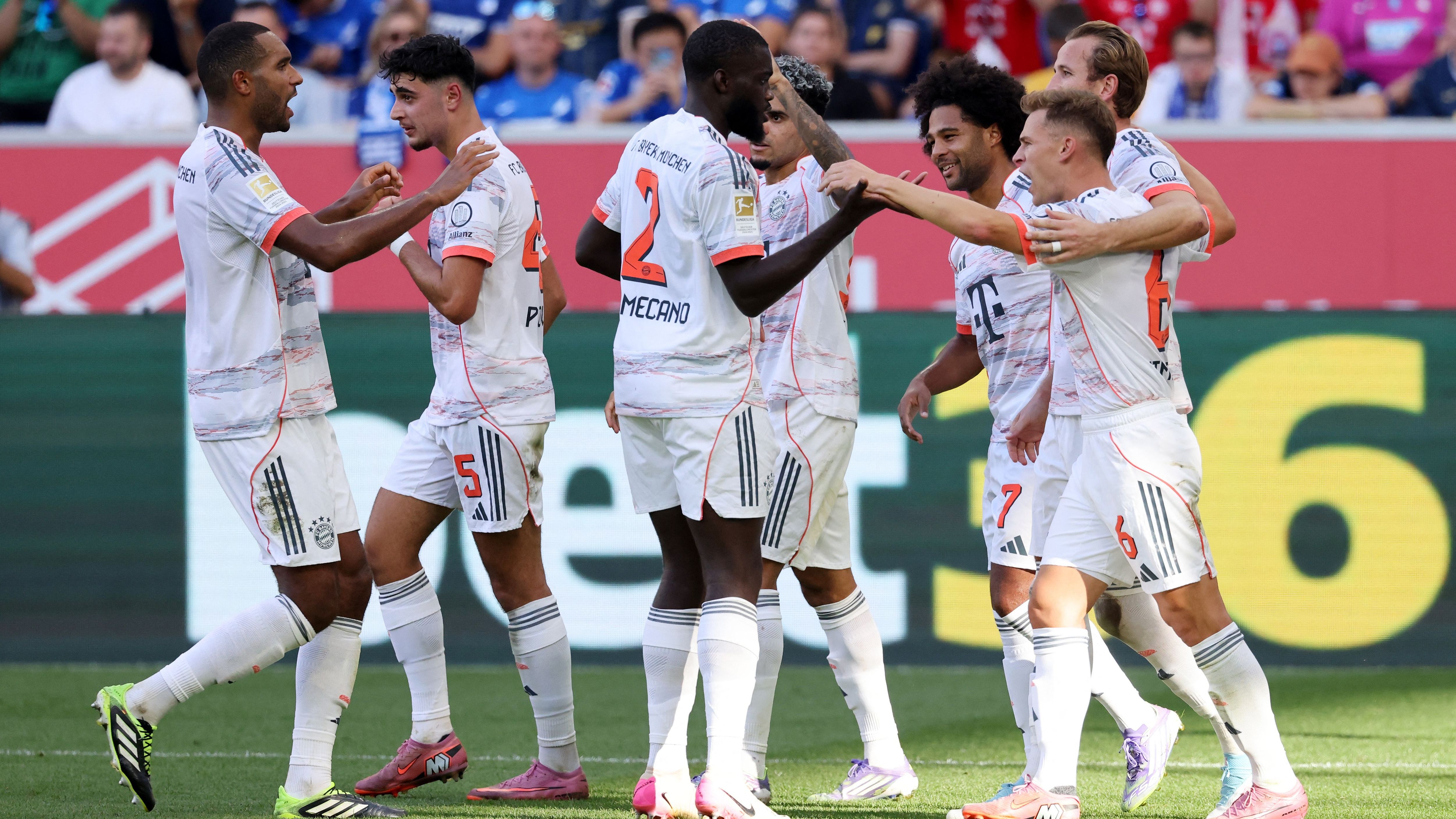 'Not doing that isn't an option' - Harry Kane defying Vincent Kompany's expectations as Bayern Munich boss reveals what makes star striker special