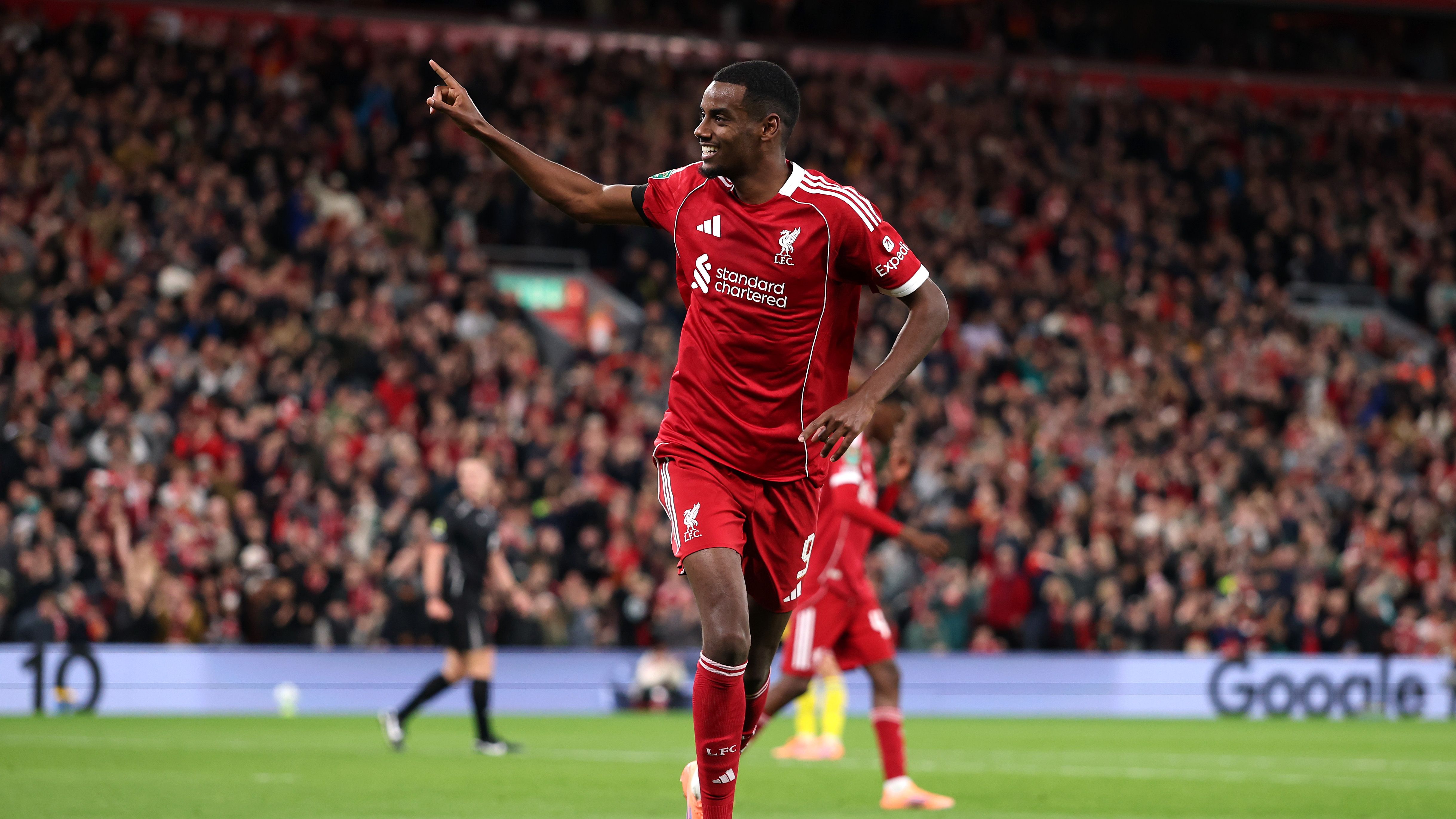 Arne Slot tears into Hugo Ekitike for 'needless & stupid' red card vs Southampton & gives all credit for Liverpool striker's winning goal to Federico Chiesa