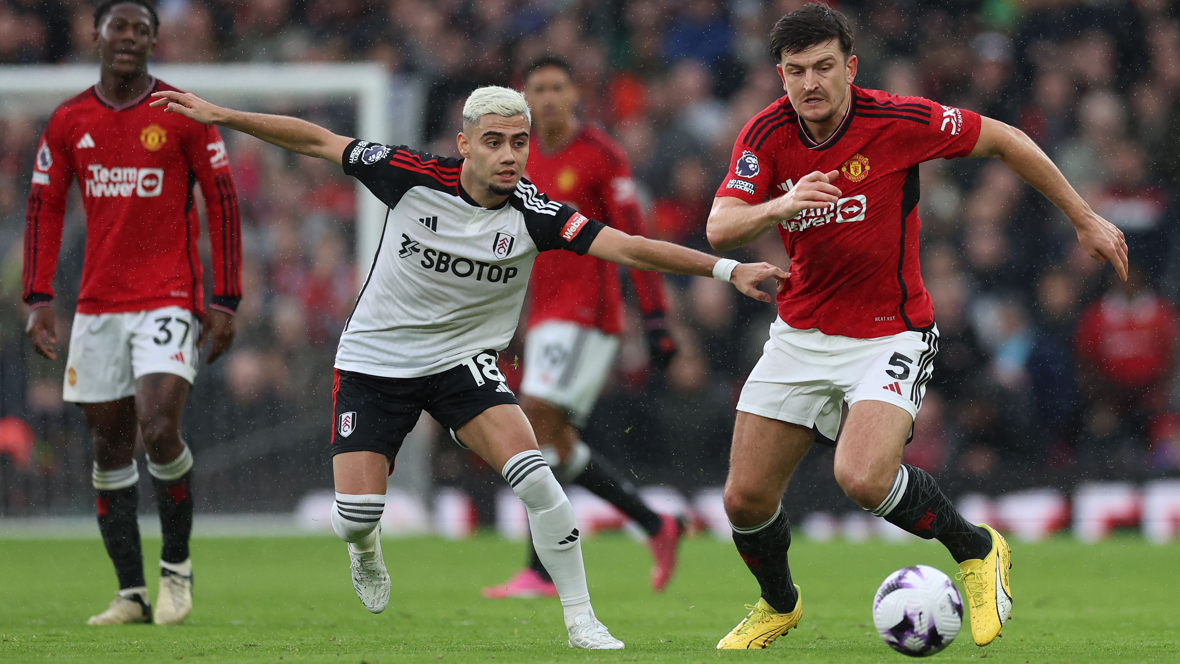 Ex-Man Utd star takes savage swipe at Red Devils after 'easy' adaptation to life back at former club