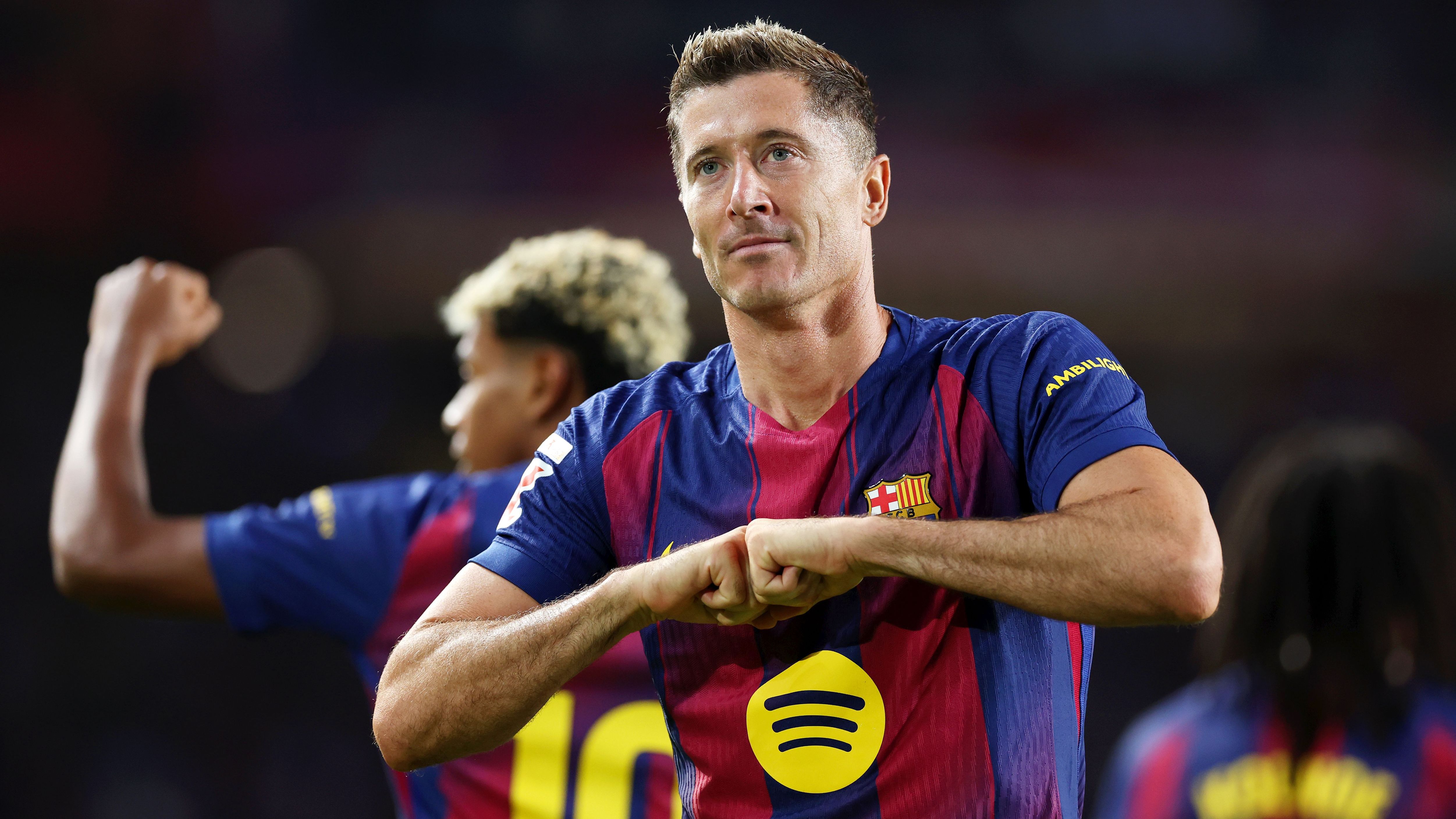 Marcus Rashford backed to take Robert Lewandowski job at Barcelona as Gary Lineker makes 'probably their best player' claim
