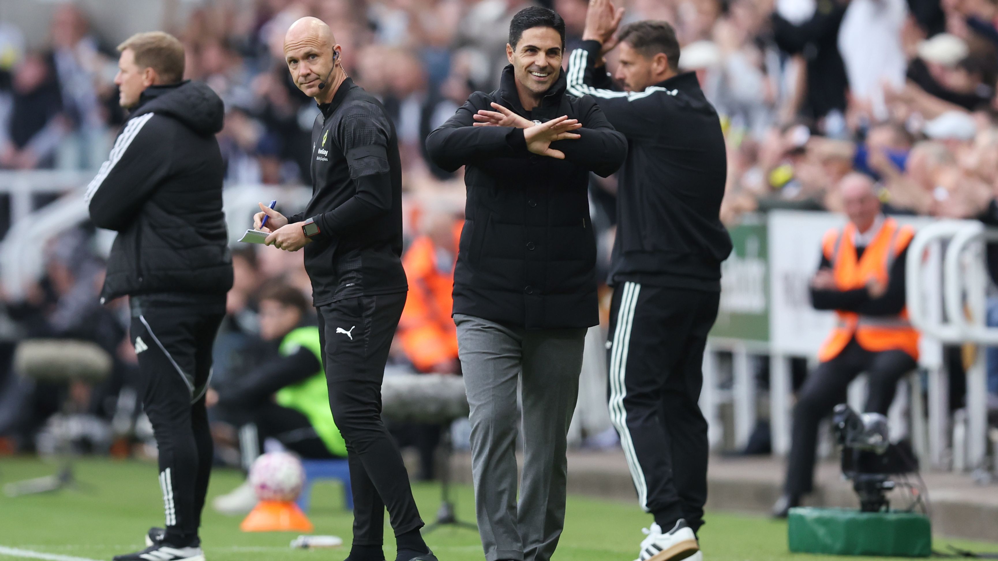 Arsenal receive brutal PGMOL explanation behind Viktor Gyokeres' revoked penalty at Newcastle as Howard Webb explains correct overturn