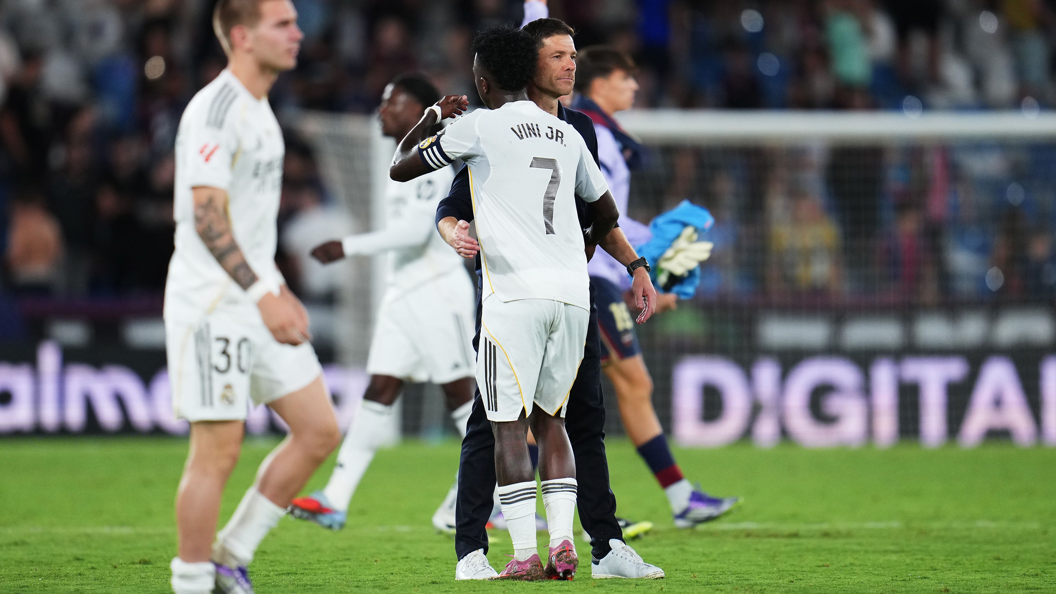 'Bad day' - Jude Bellingham looking to 'refocus' after Real Madrid's woeful collapse against Atletico Madrid while Dean Huijsen apologises to fans