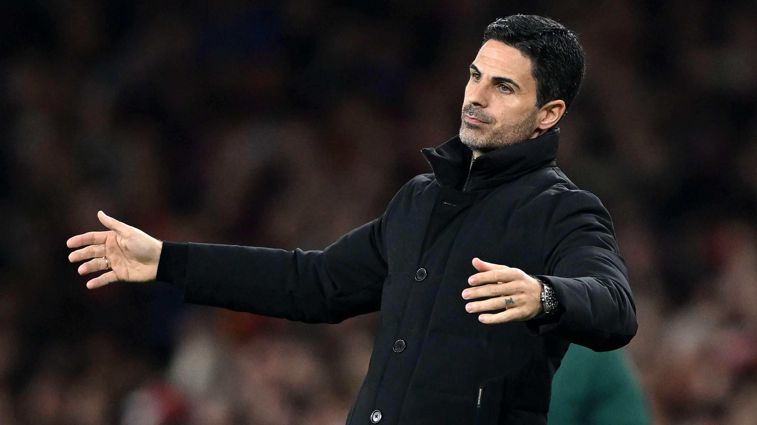 Arsenal ready to sell £45m star amid contract standoff - but Gunners fans told to 'expect a quiet January window' after summer splurge