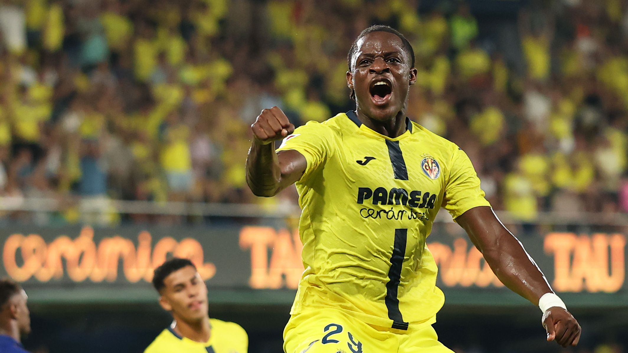 Etta Eyong makes decision between Real Madrid and Barcelona as in-form LaLiga striker is considered for January switch