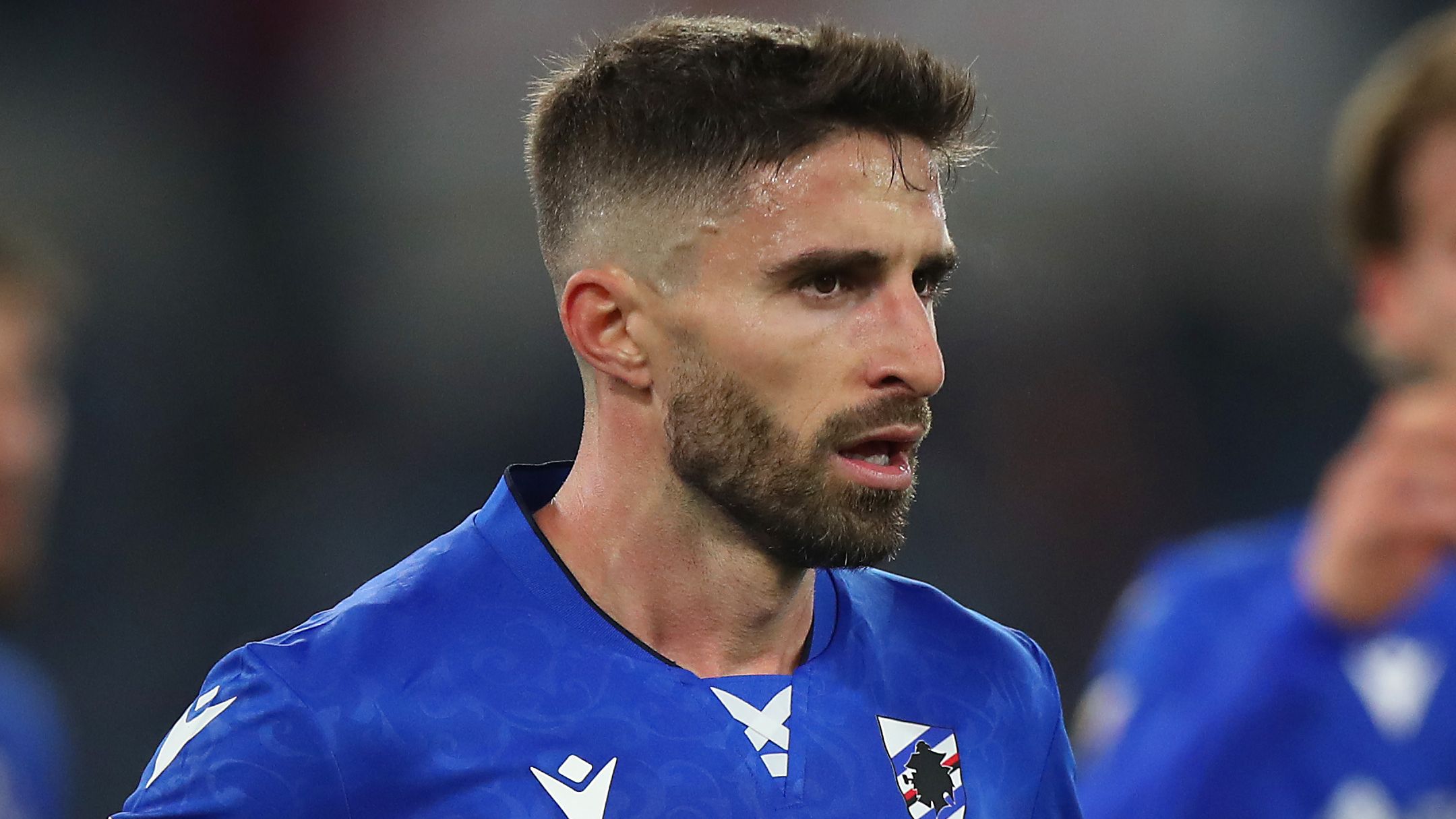 Ex-Chelsea & Liverpool striker reveals he wanted to sue former club as they did not feed him during horror spell