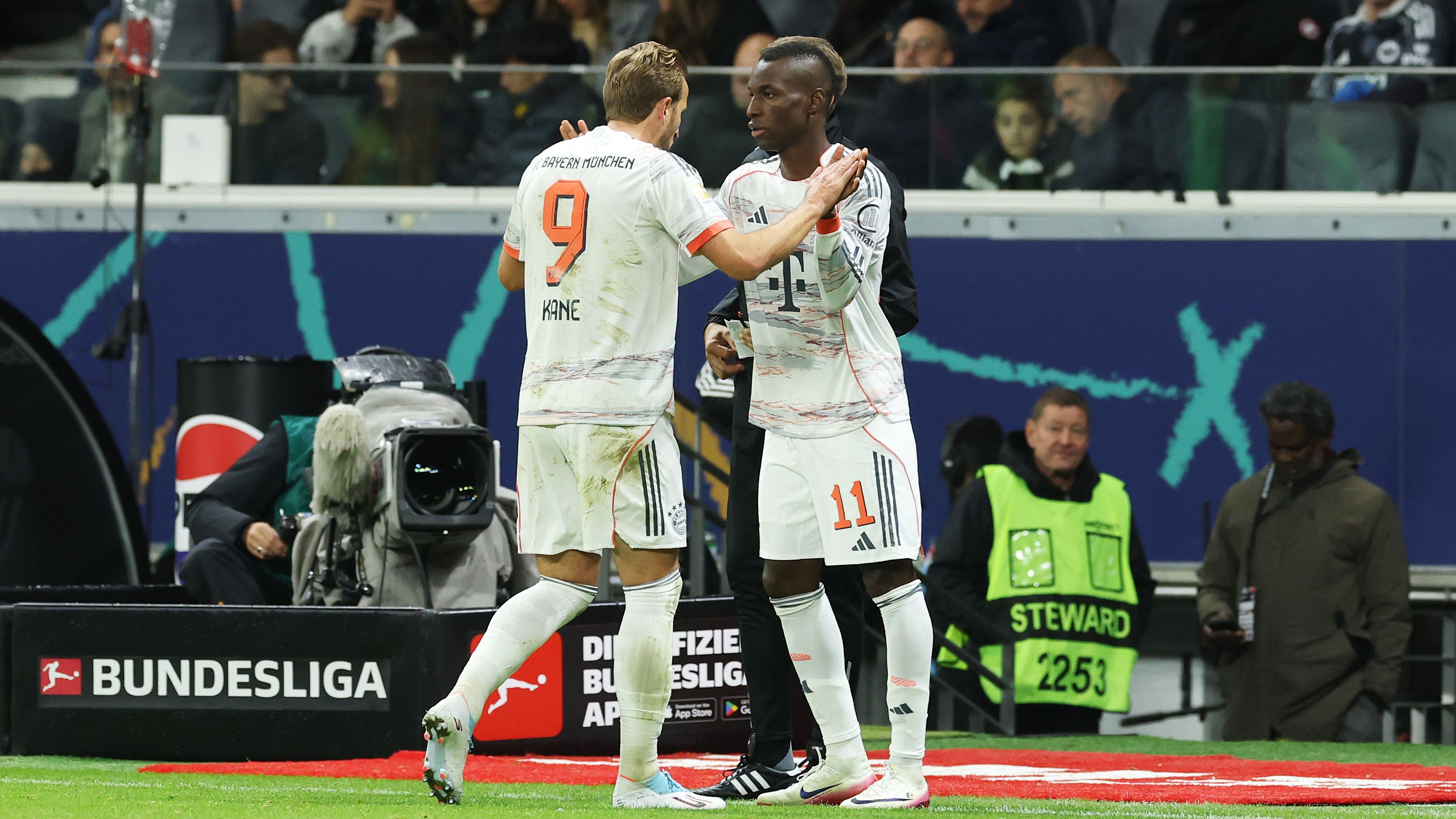 Nicolas Jackson is 'where he needs to be' as Vincent Kompany provides 'objective' explanation of striker's 'outstanding' impact at Bayern Munich