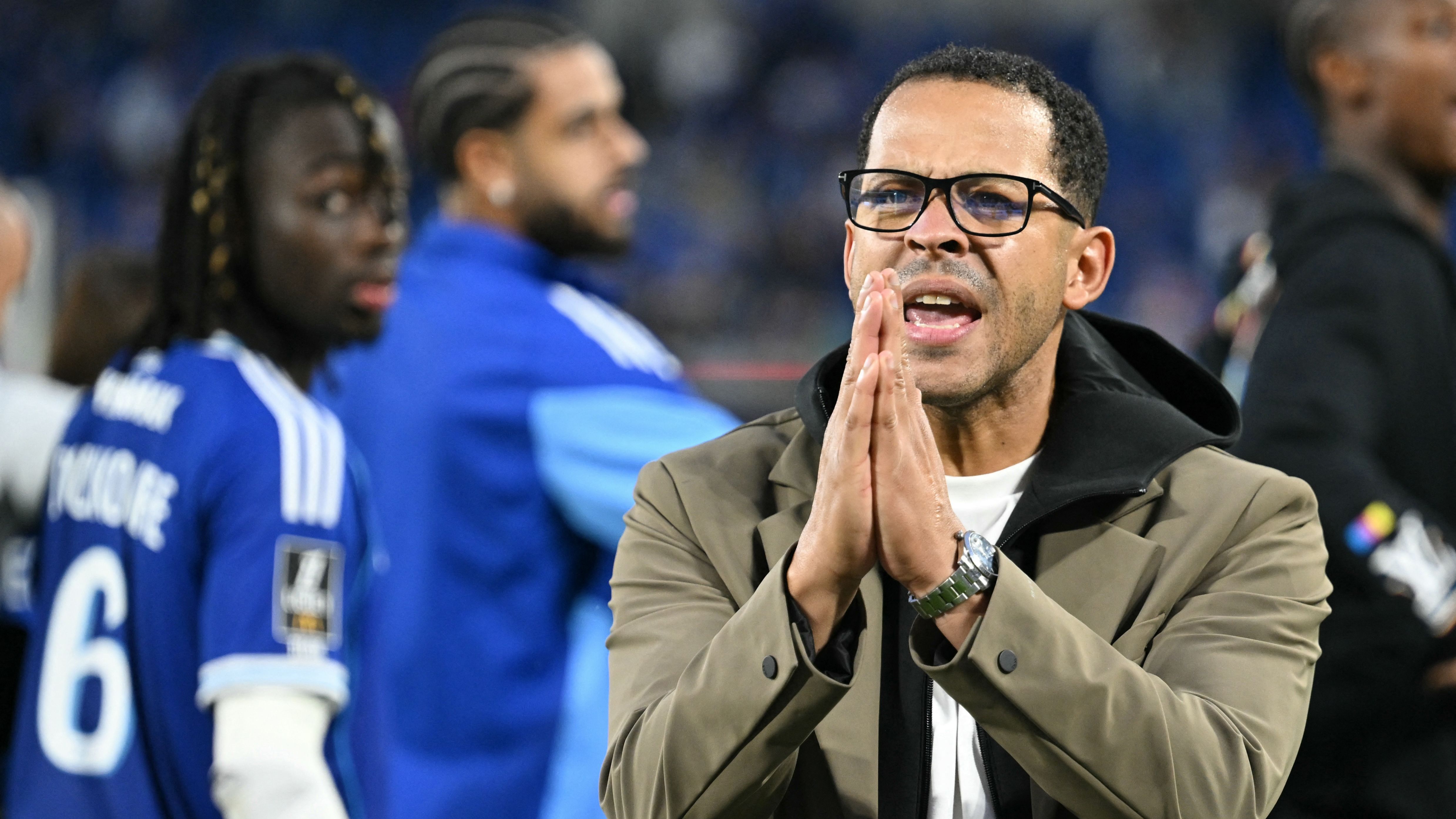 Liam Rosenior slams referee over costly Strasbourg red card ahead of last-minute defeat to Lyon