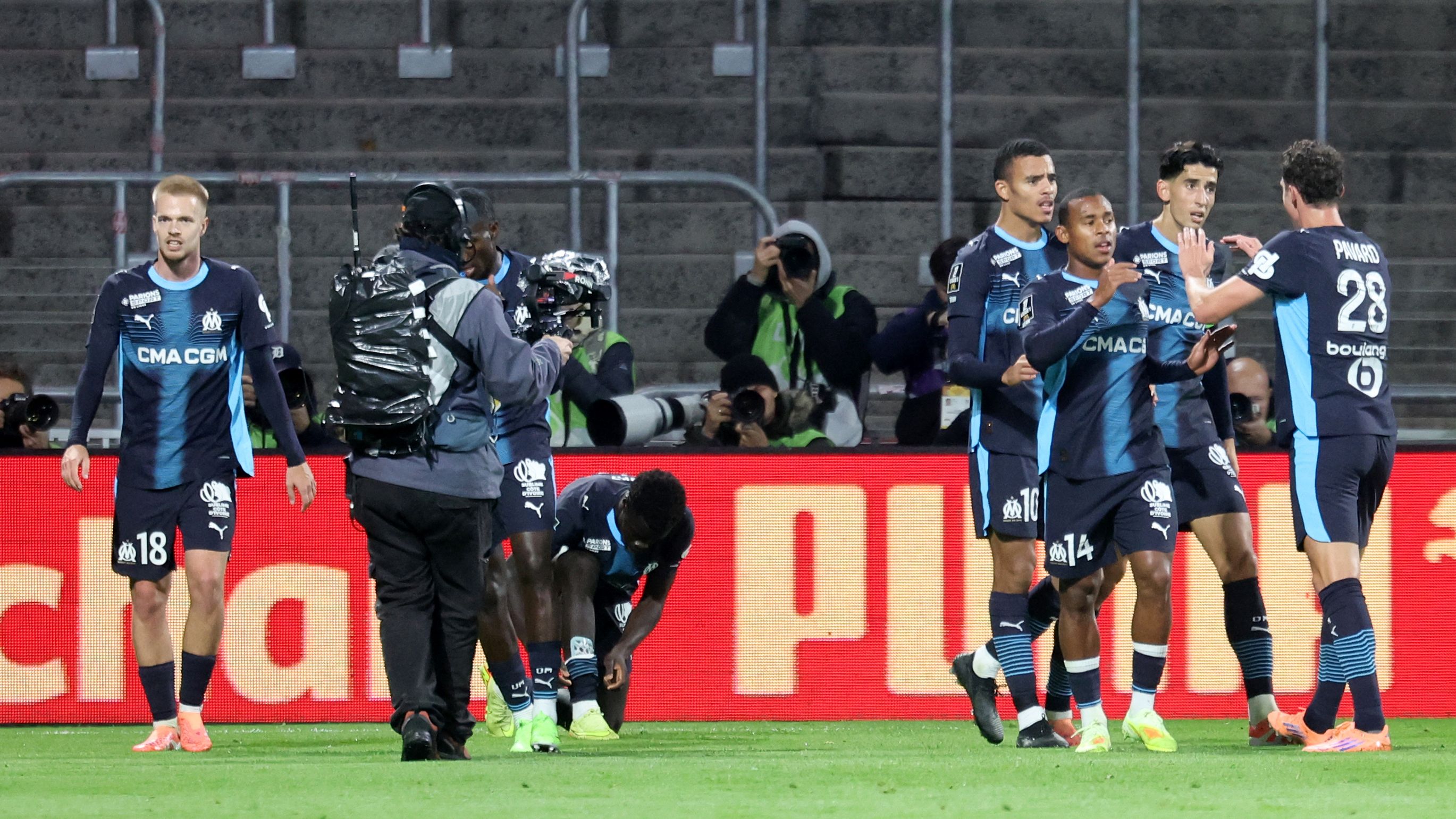 USMNT's Timothy Weah assists Mason Greenwood for Marseille opener, but team falls 2-1 to Lens