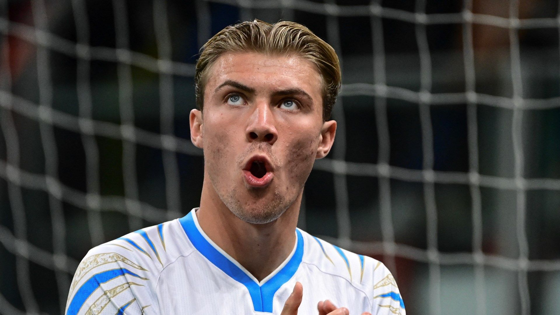 Benjamin Sesko & Rasmus Hojlund together?! Duo backed to form formidable partnership at Man Utd after Dane's impressive start at Napoli