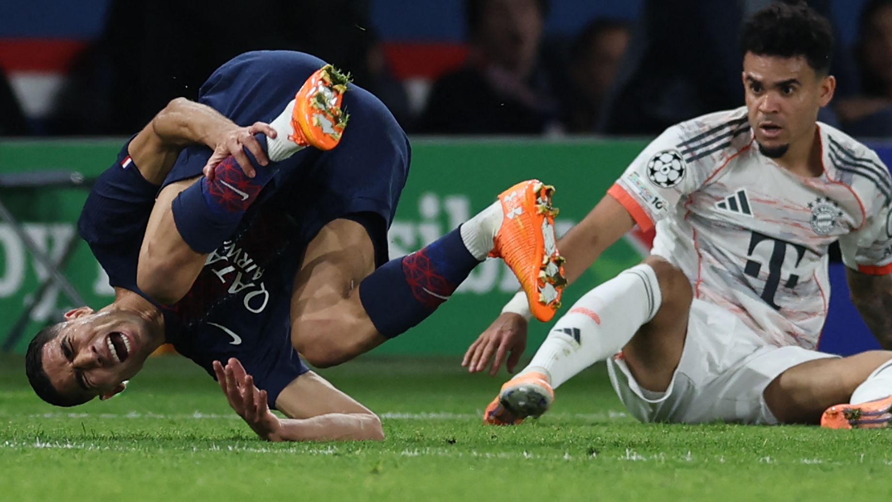 'It looks nasty' - Vincent Kompany and Joshua Kimmich react to Luis Diaz red card as Bayern Munich boss hopes for 'speedy recovery' for PSG star